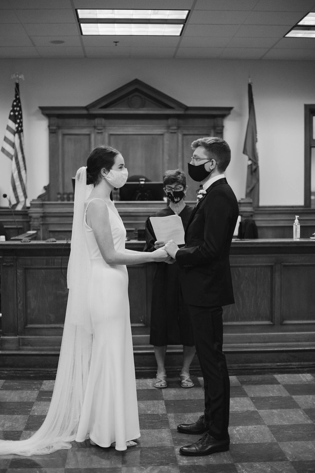 pacific-engagements-seattle-courthouse-wedding-bride-and-groom-portraits-with-face-masks-wedding