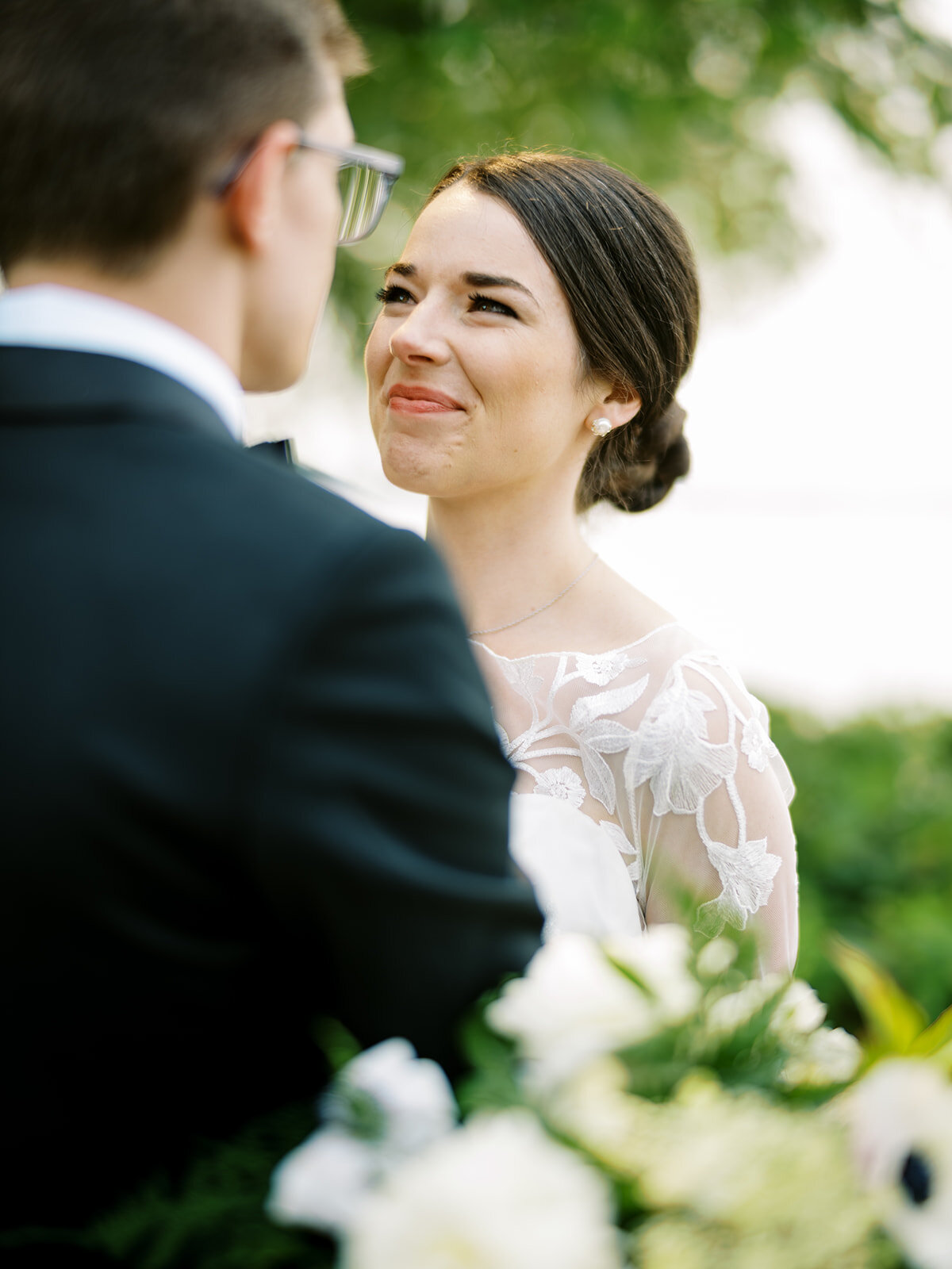 Woodmark-hotel-wedding-first-look-photos-pacific-engagements-seattle-wedding-planner-anna-peters-photography