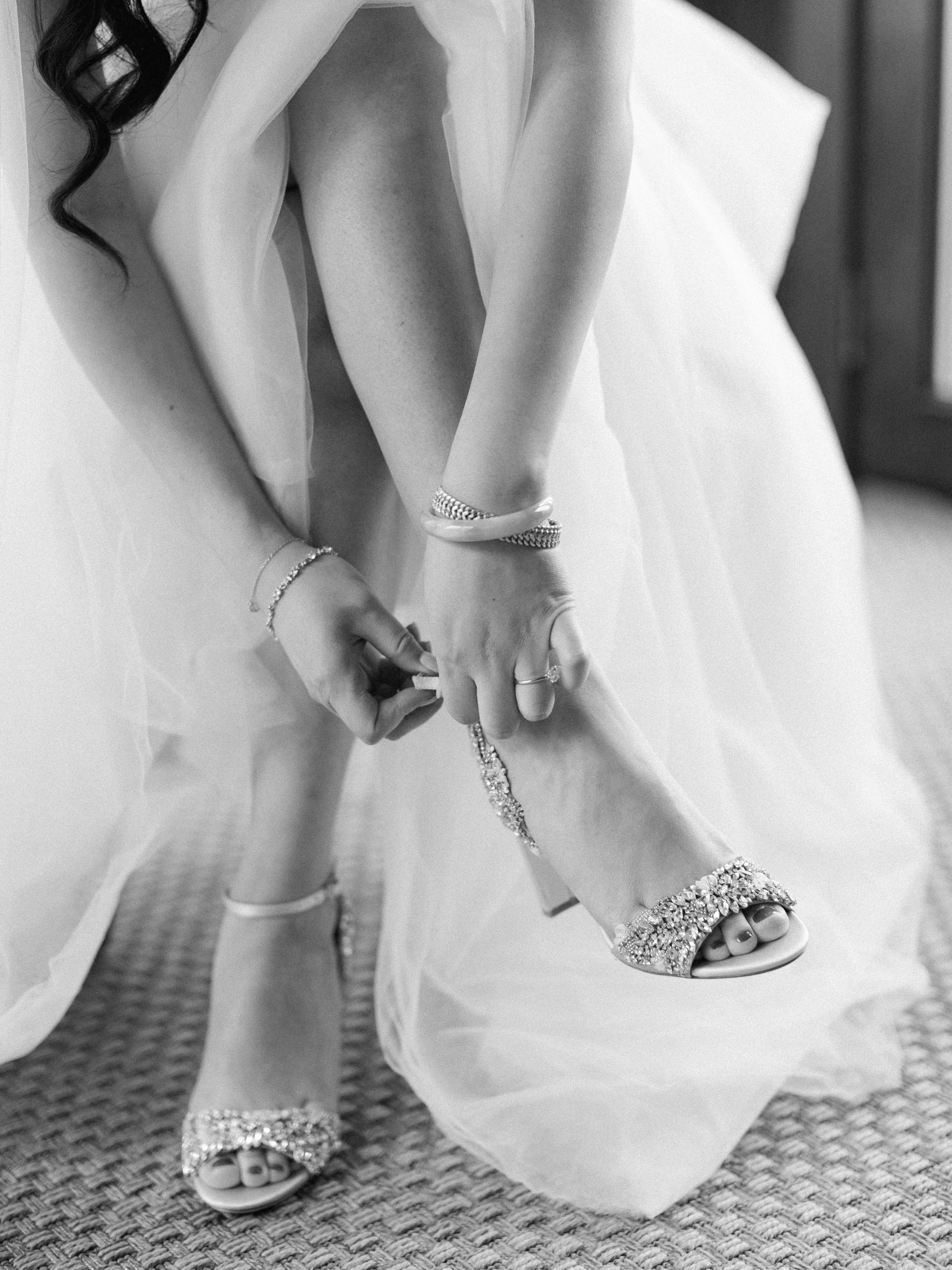 pacific-engagements-tetiana-photography-badgley-mischka-sparkly-heels-santucci-farm-wedding-bride-getting-ready-photos