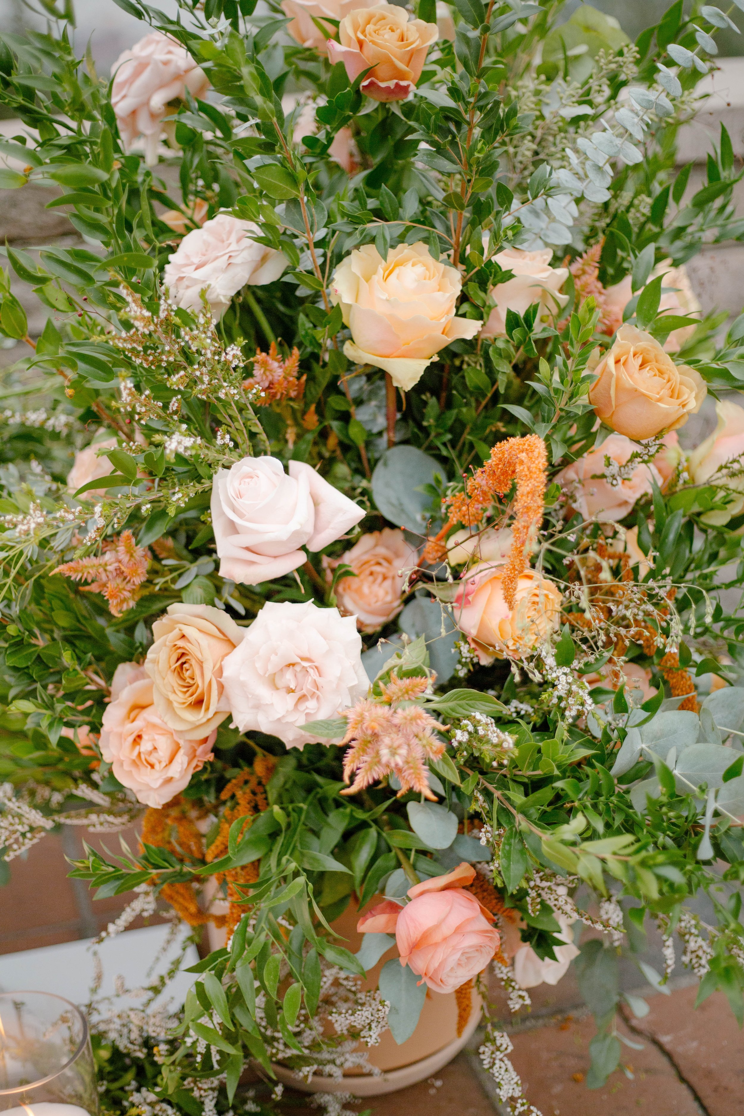pacific-engagements-wedding-planning-and-design-seattle-wedding-planners-blue-poppy-floral-arrangement-with-greenery-and-peach-roses