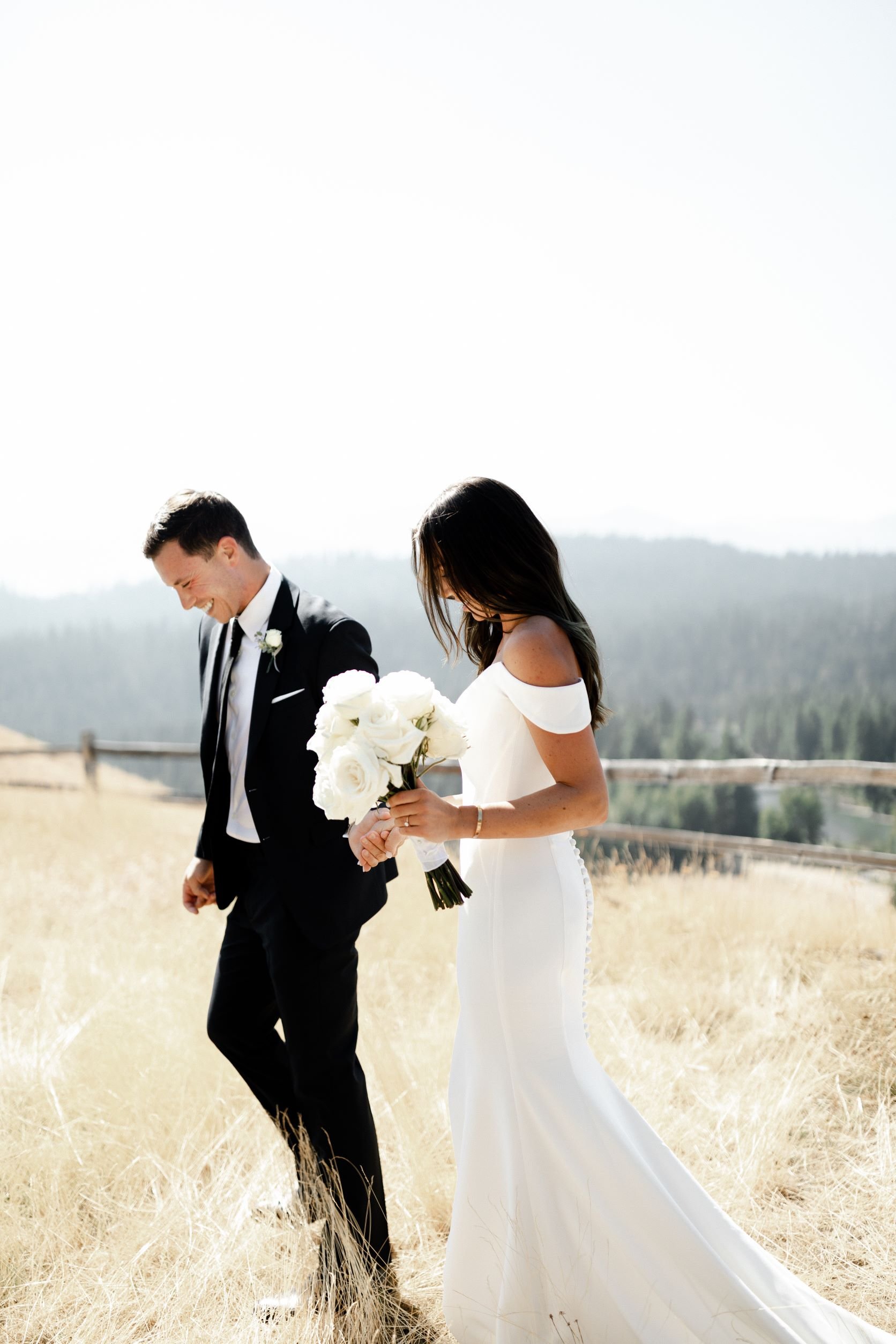 pacific-engagements-bride-and-groom-portraits-suncadia-resort-wedding-photos