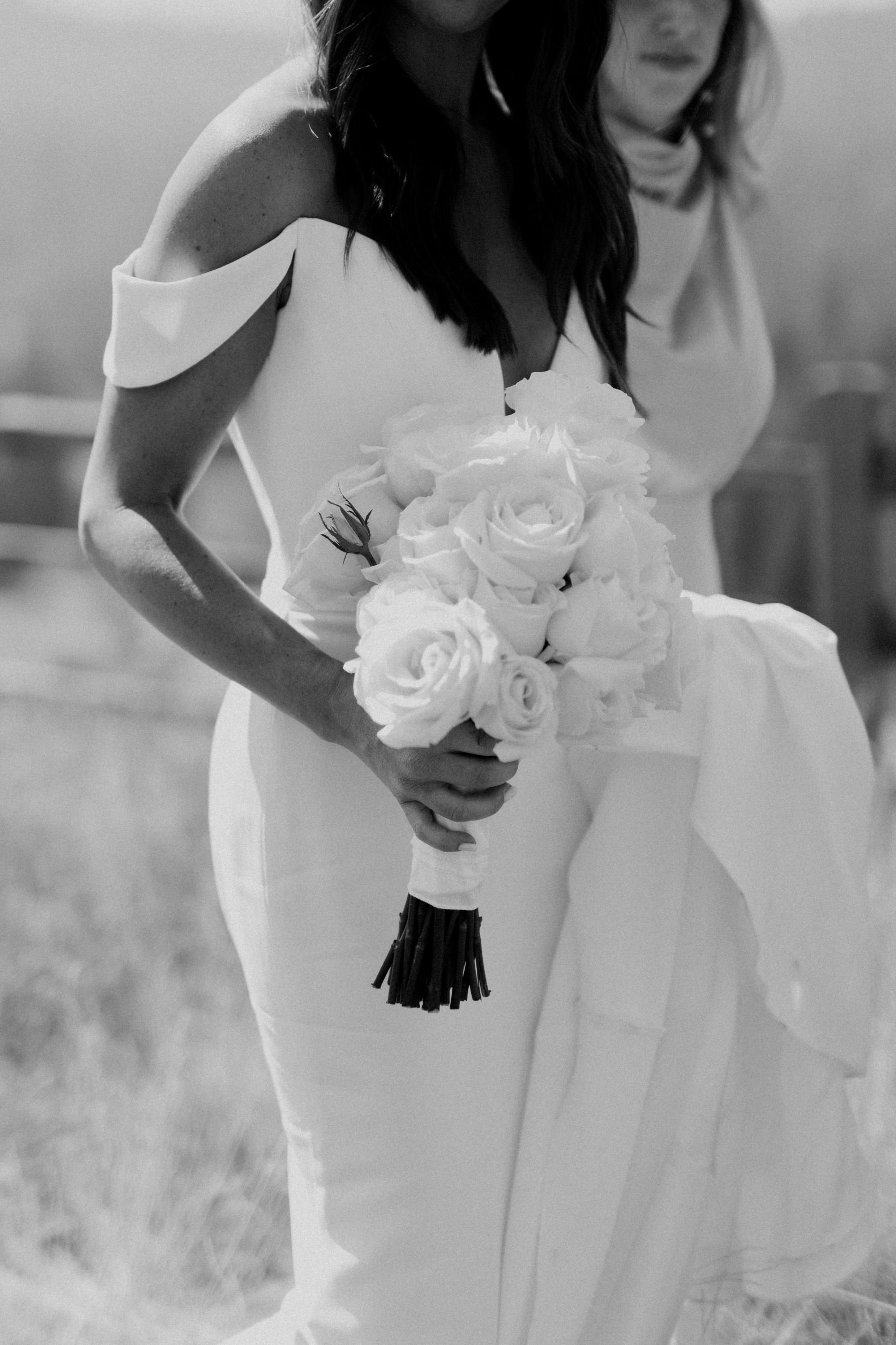 pacific-engagements-bride-all-white-rose-bouquet-wedding