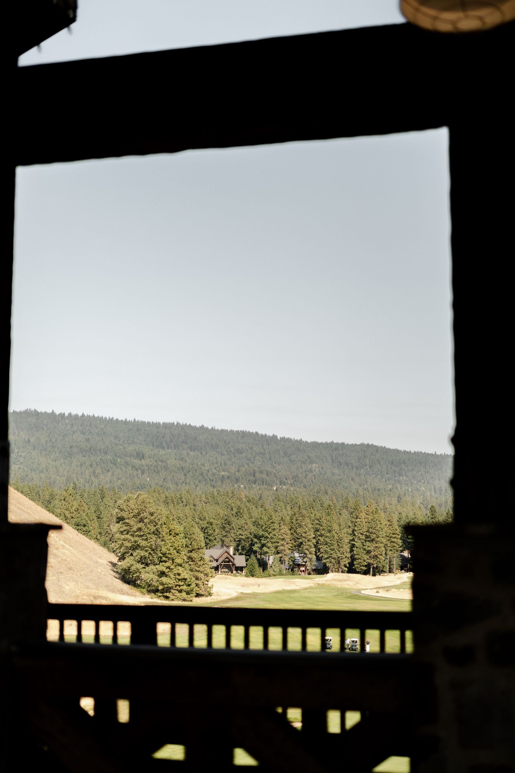View-of-Cascade-Mountain-Range-from-Swiftwater-Cellars