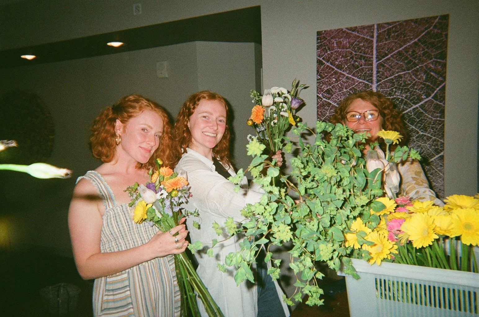 What It's Like Doing Your Own Wedding Flowers: An Interview with a Bride, Her Mom, and Her Sister