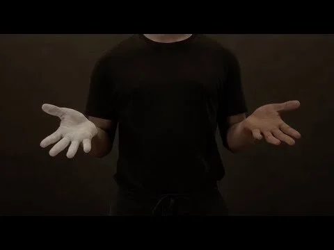 THE LONG MINUTE | IZANDLA EZINGCOLILEYO