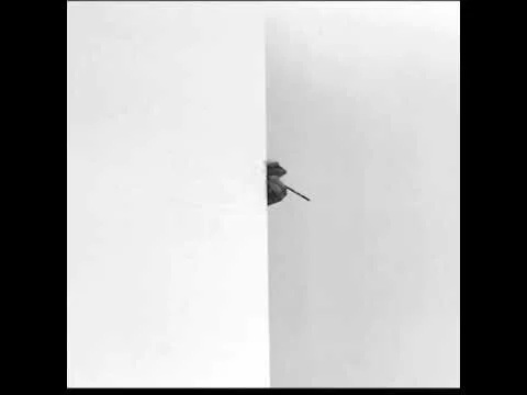 THE LONG MINUTE | 2 HANDS