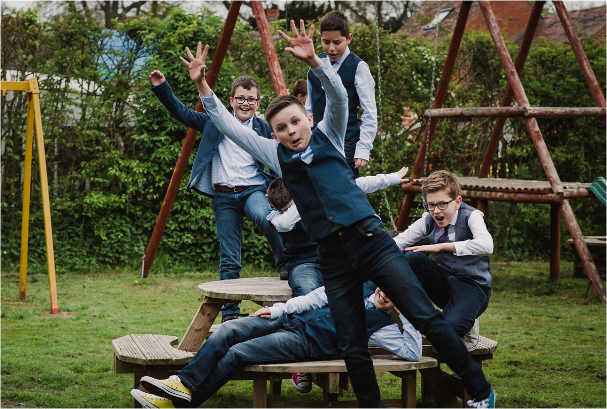 chris_emma_wedding_the_Fleece_inn_0005.jpg