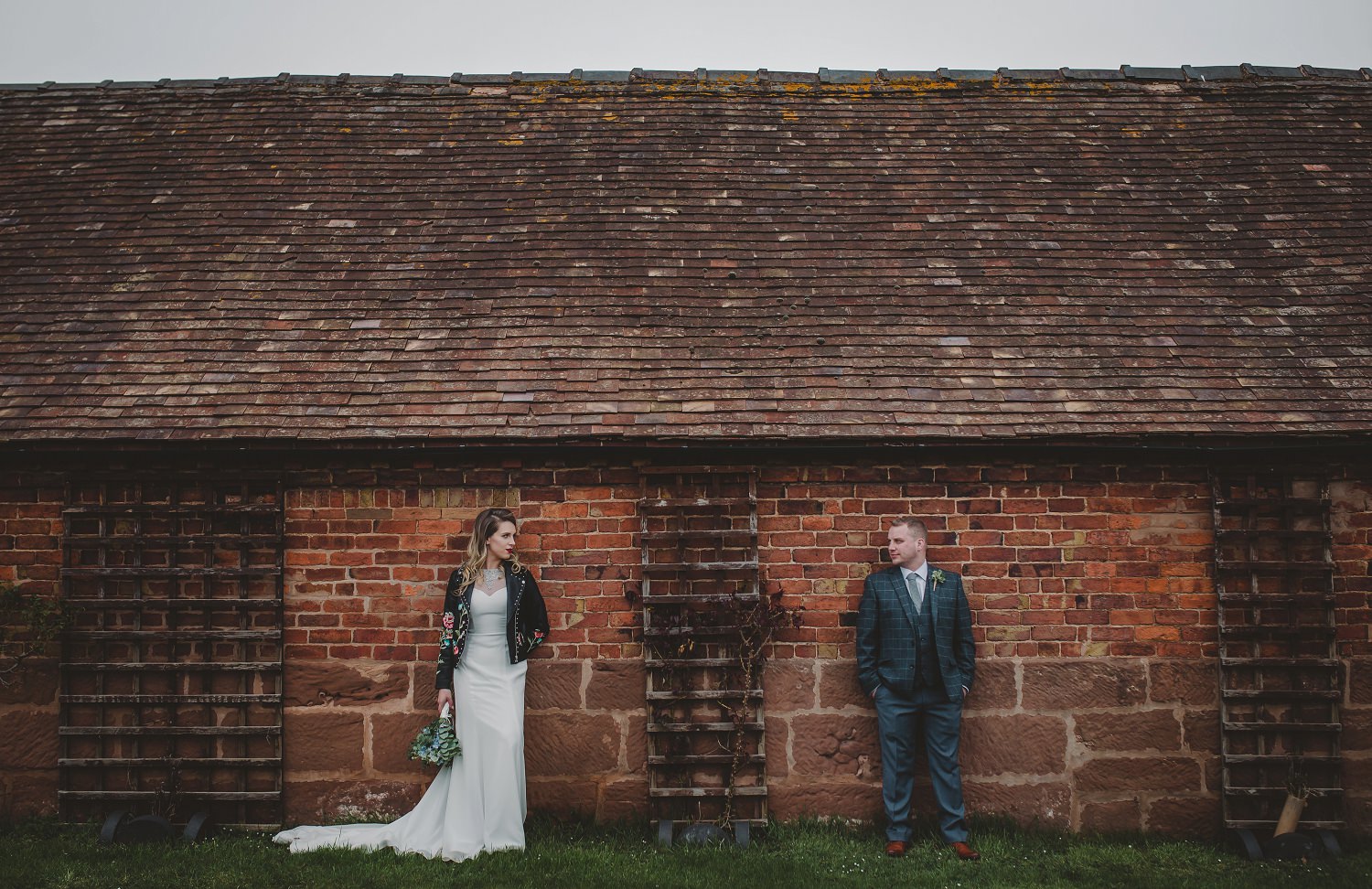 tom_megan_curradine_barns_wedding_0090.jpg