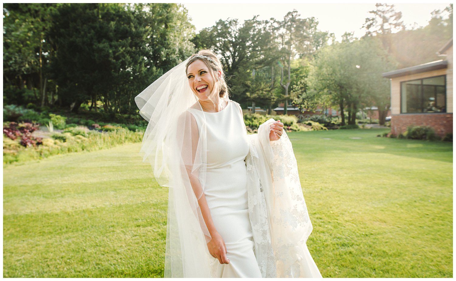 Emily_Mark_Tyn_Dwr_Hall_Wedding_0006.jpg