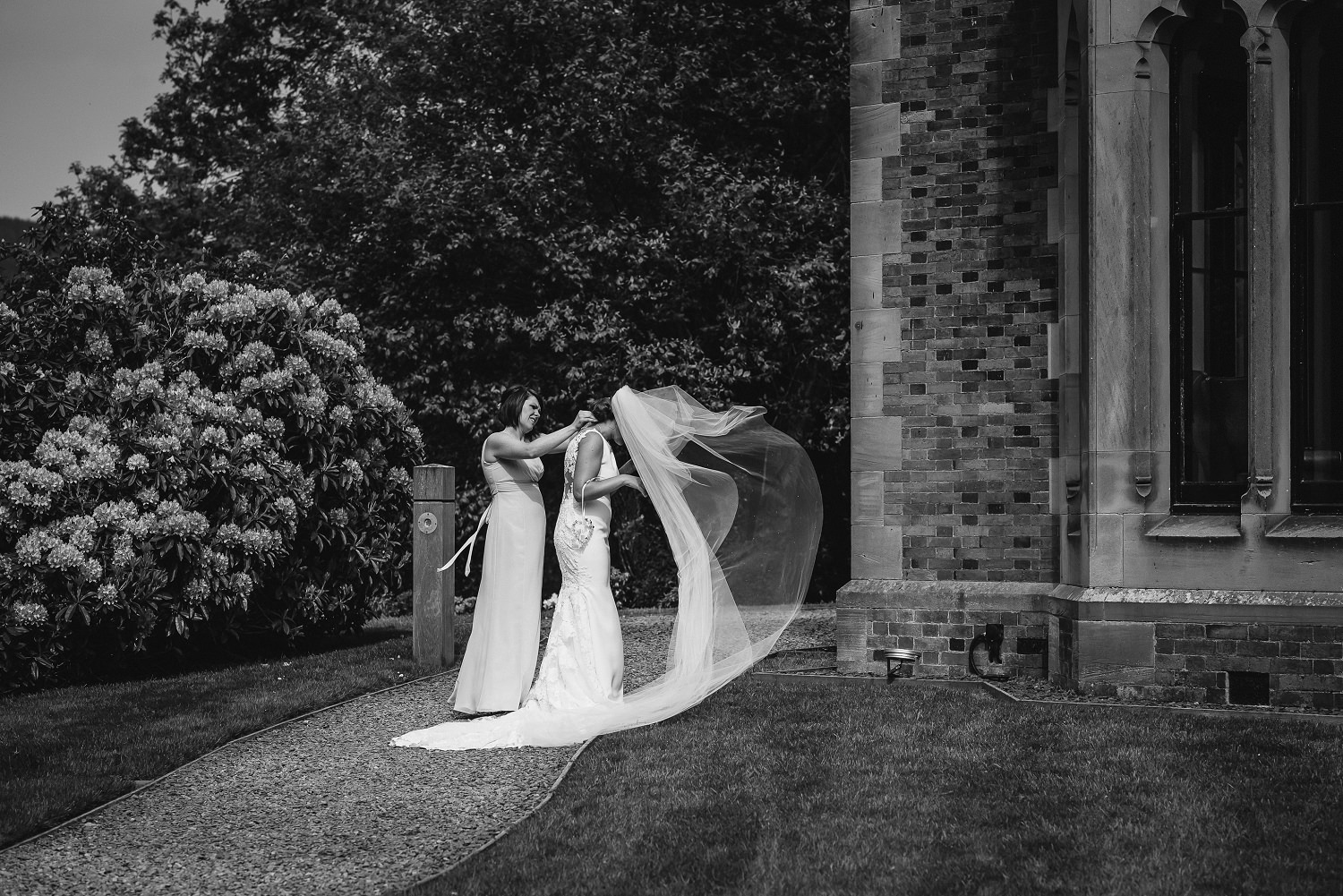 Emily_Mark_Tyn_Dwr_Hall_Wedding_0112.jpg