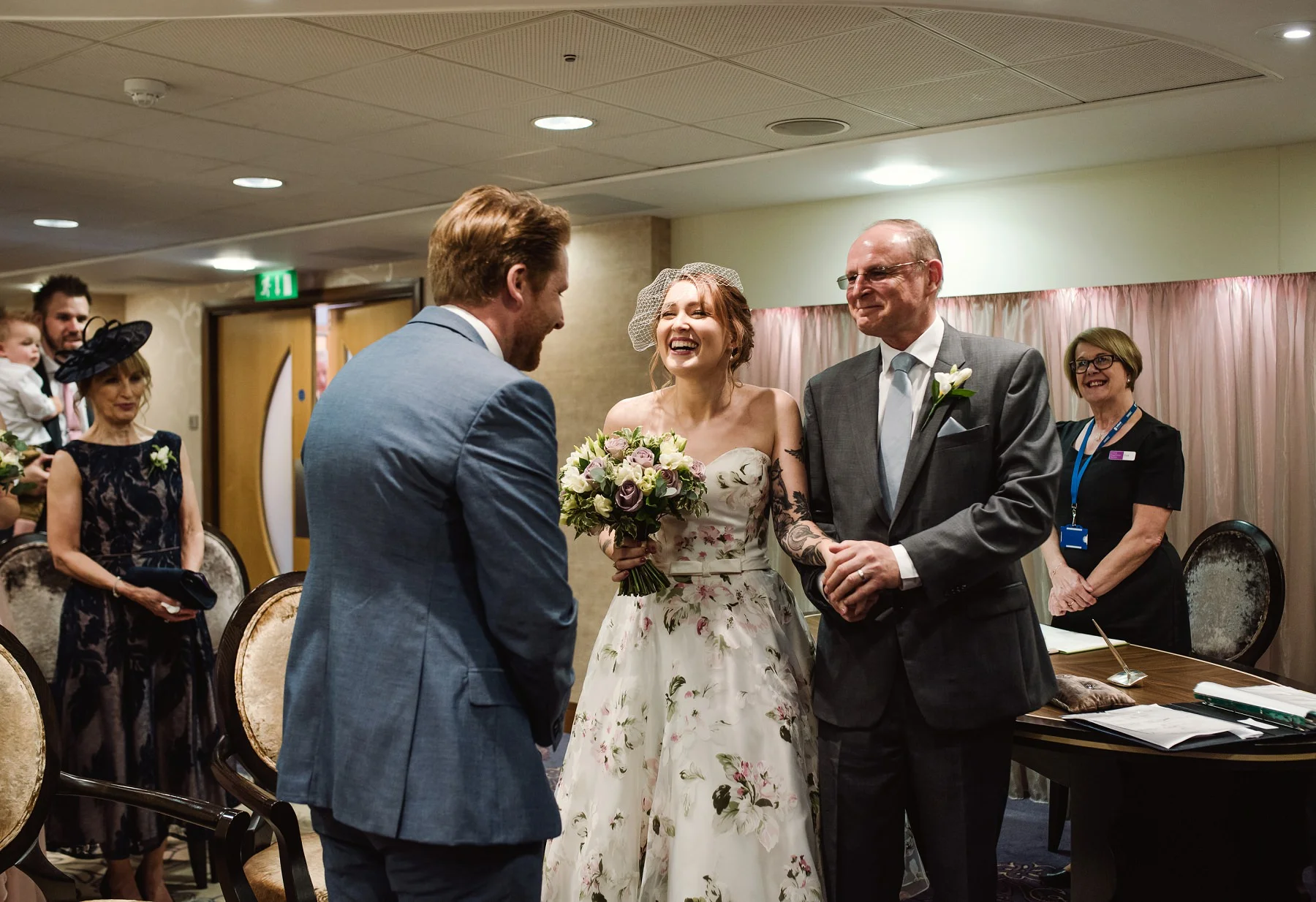 danny_alex_wedding_tease_0028.jpg