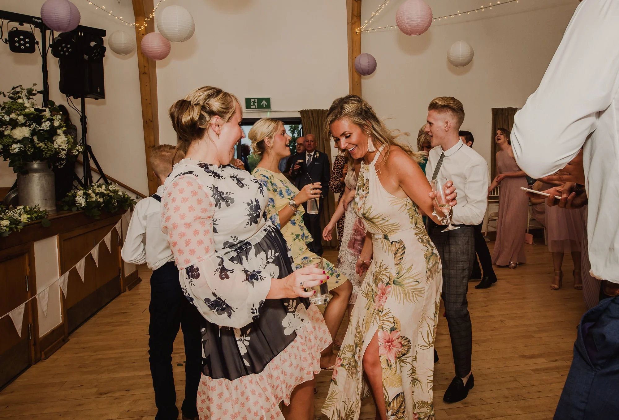 Hannah_James_Rock_Wedding_0057.jpg