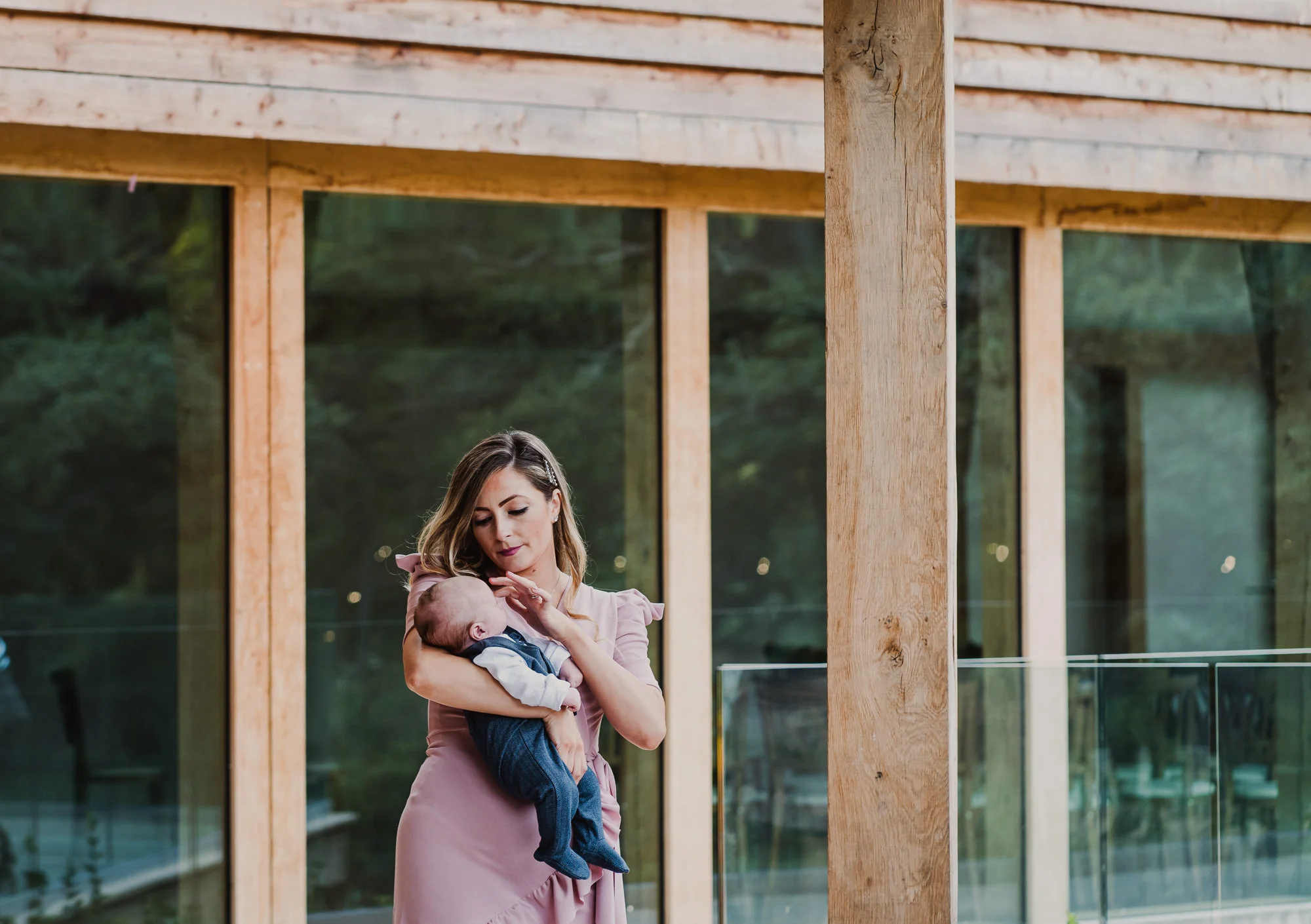siobhan_duane_sneak_peek_mill_barns-102.jpg