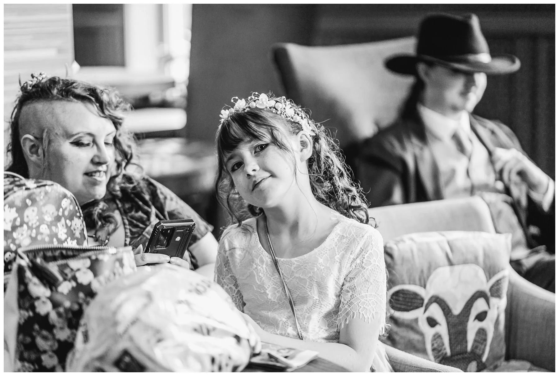 olivia_mike_dodford_inn_wedding_blog_0026.jpg