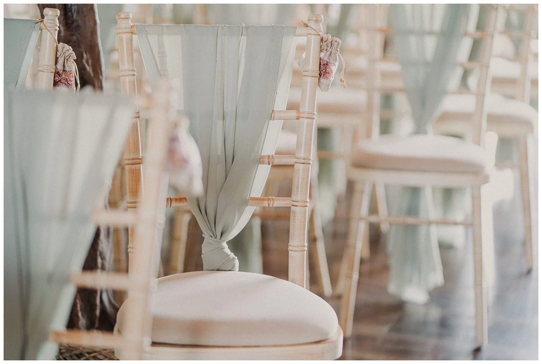 olivia_mike_dodford_inn_wedding_blog_0030.jpg