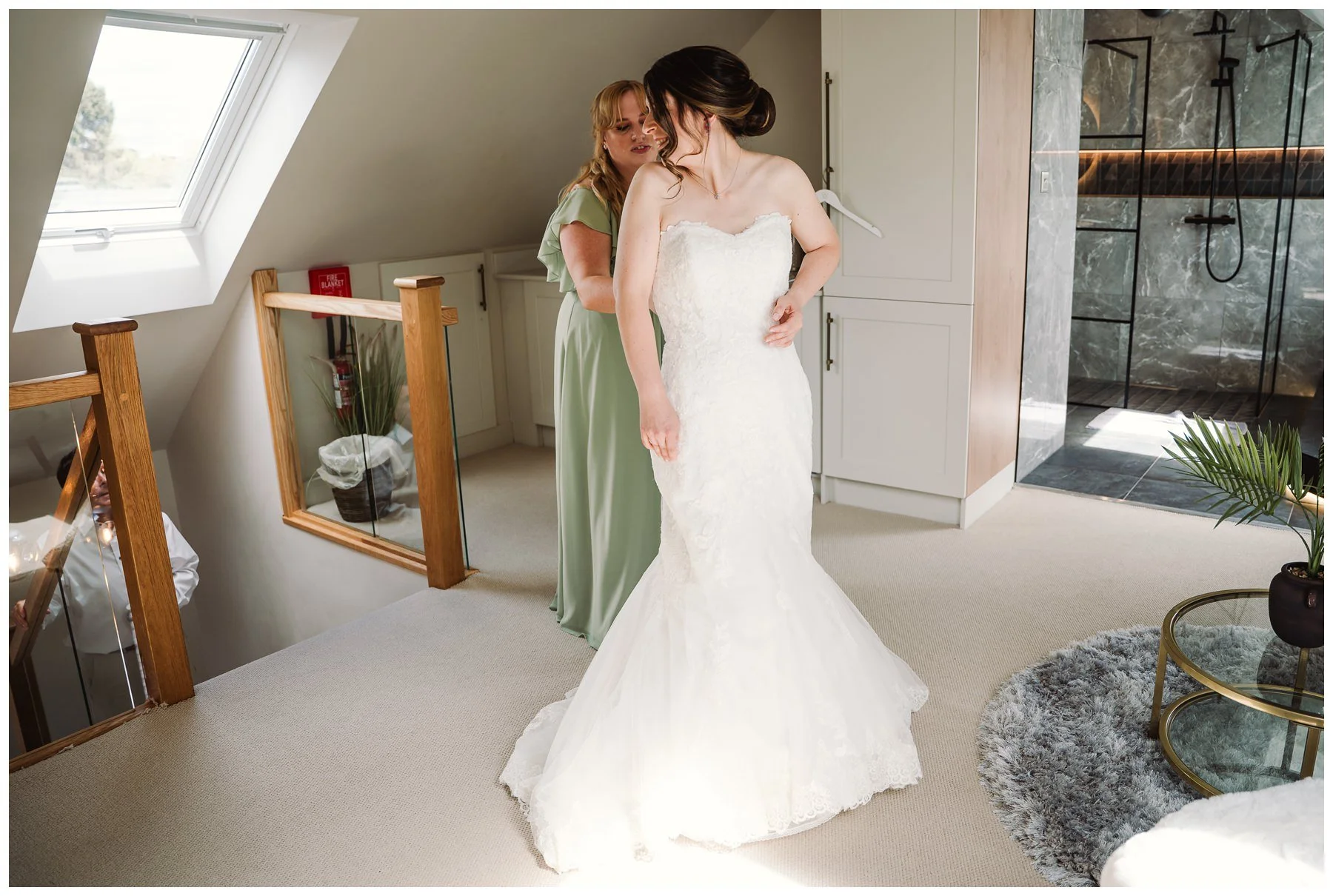 olivia_mike_dodford_inn_wedding_blog_0040.jpg