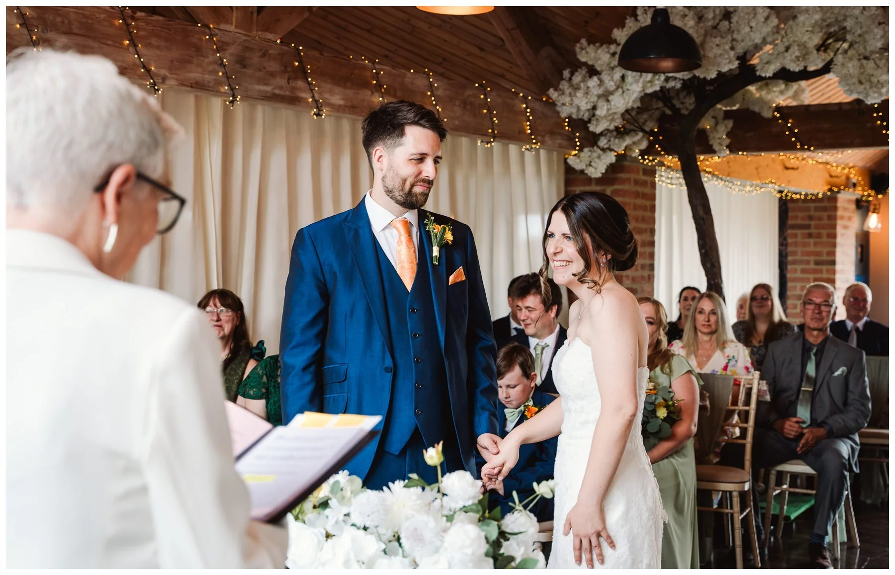 olivia_mike_dodford_inn_wedding_blog_0055.jpg