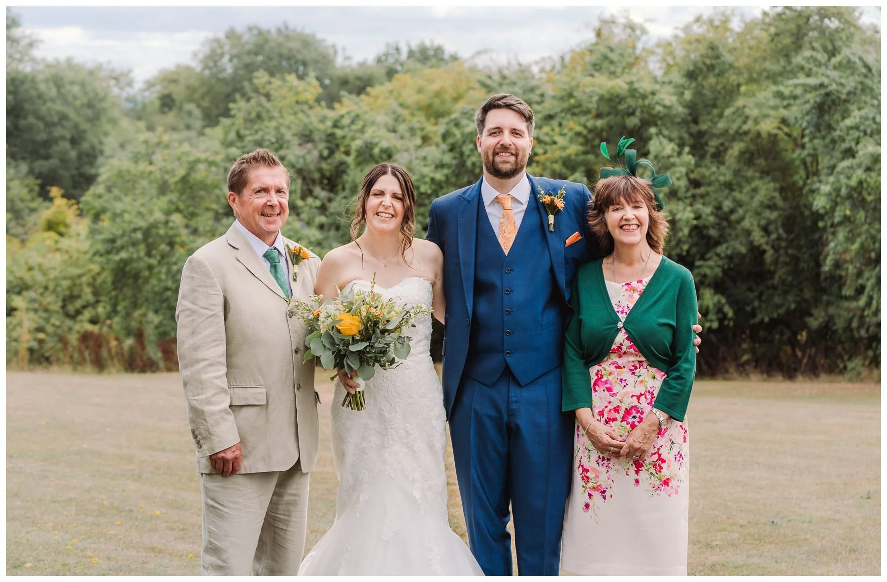 olivia_mike_dodford_inn_wedding_blog_0110.jpg
