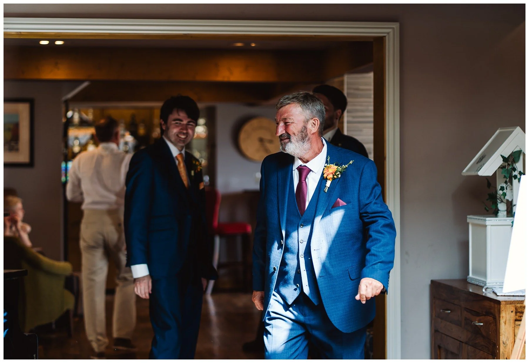 olivia_mike_dodford_inn_wedding_blog_0123.jpg