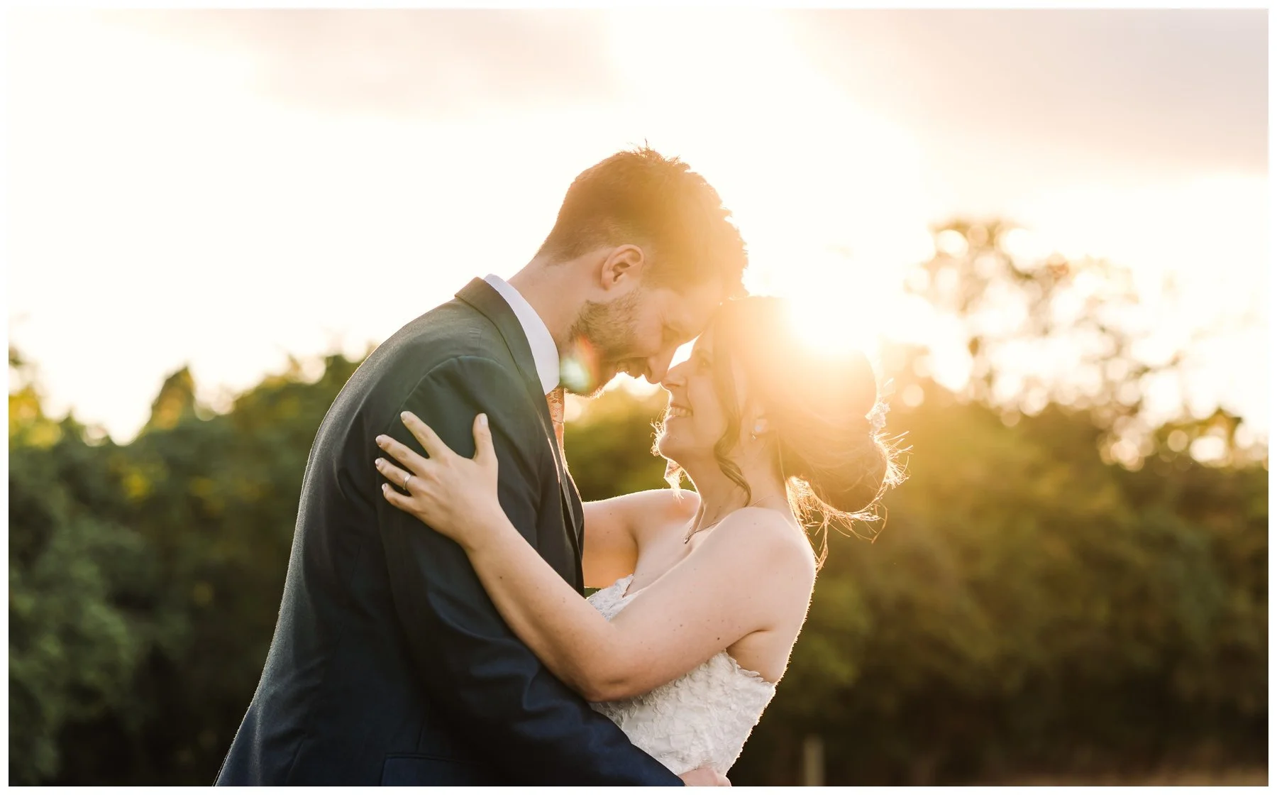 olivia_mike_dodford_inn_wedding_blog_0177.jpg