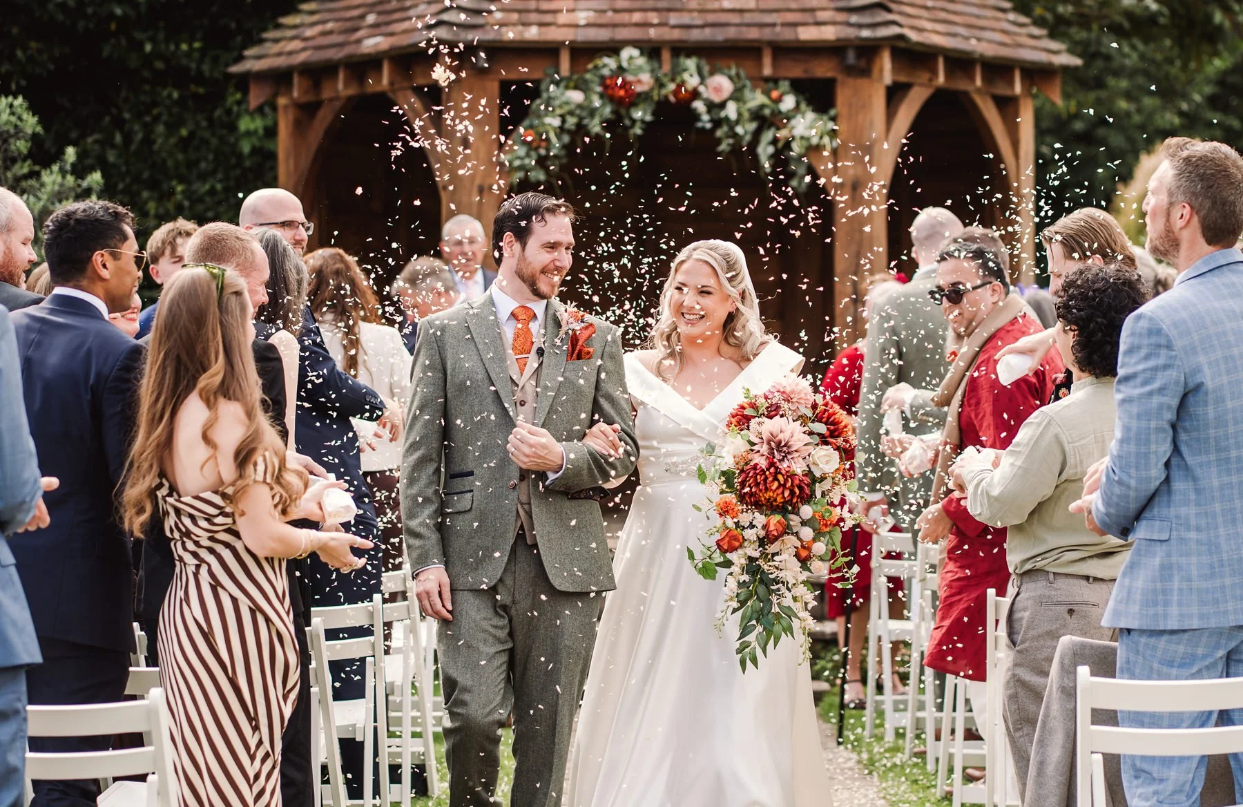 char_gary_tease_delbury_hall_wedding_amytiphoto_0292.jpg