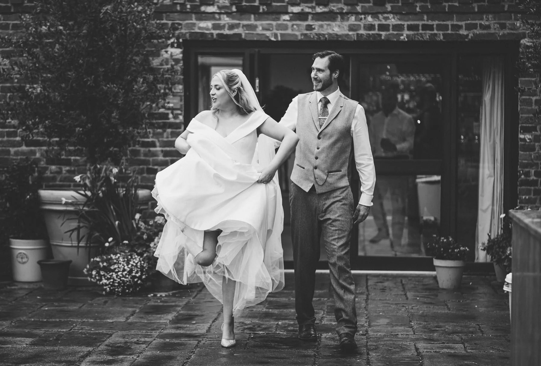 char_gary_tease_delbury_hall_wedding_amytiphoto_0419.jpg