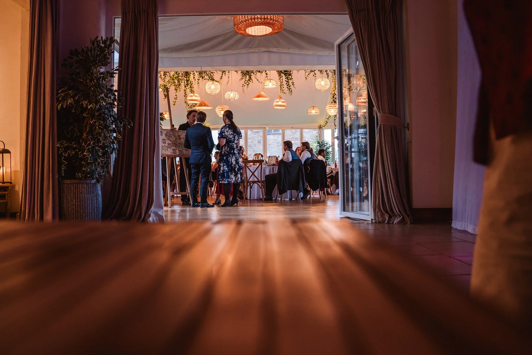 char_gary_tease_delbury_hall_wedding_amytiphoto_0452.jpg