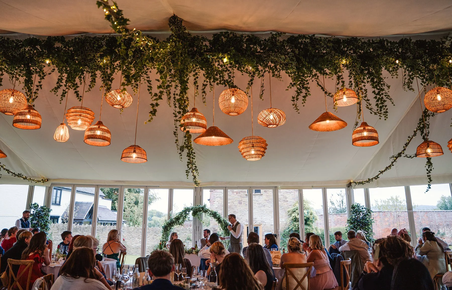 char_gary_tease_delbury_hall_wedding_amytiphoto_0414.jpg