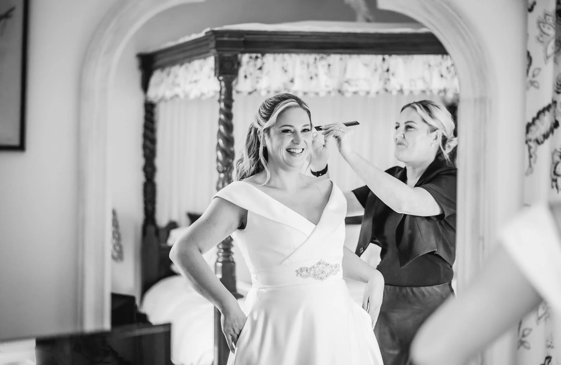 char_gary_tease_delbury_hall_wedding_amytiphoto_0218.jpg