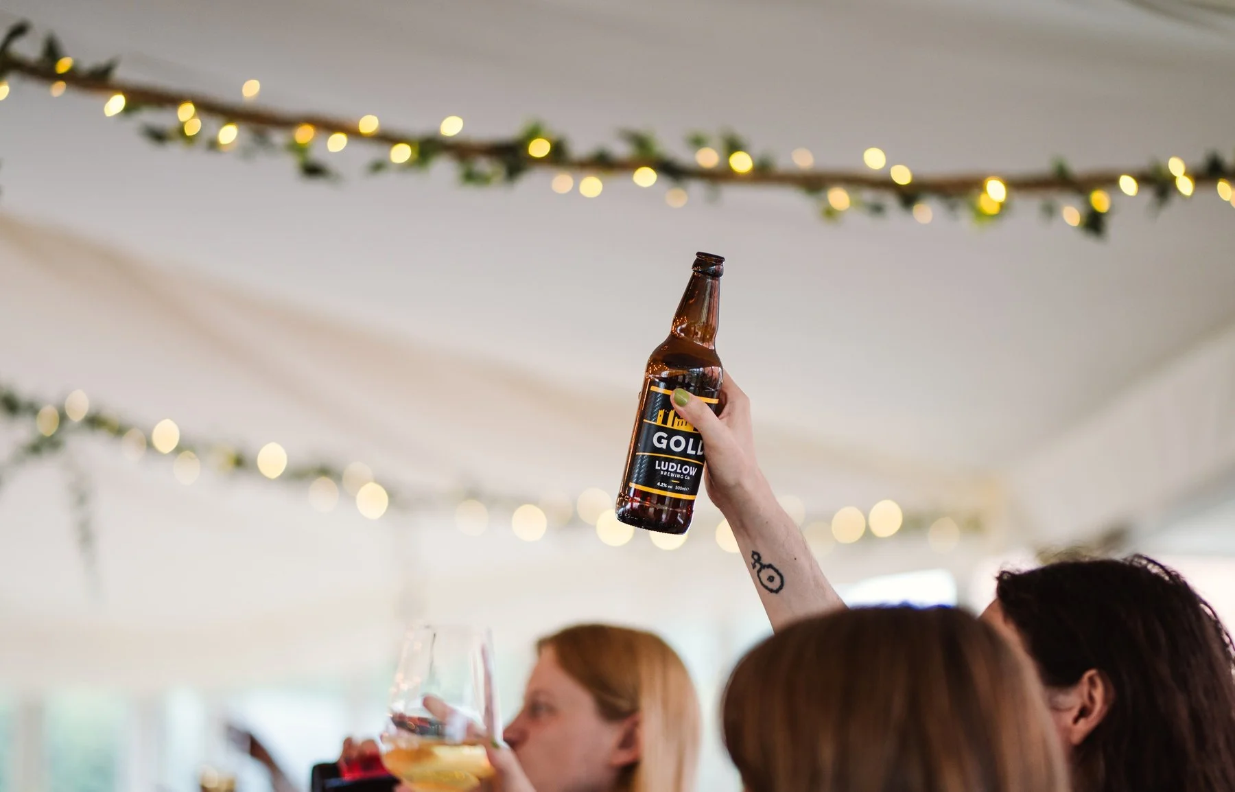 char_gary_tease_delbury_hall_wedding_amytiphoto_0406.jpg