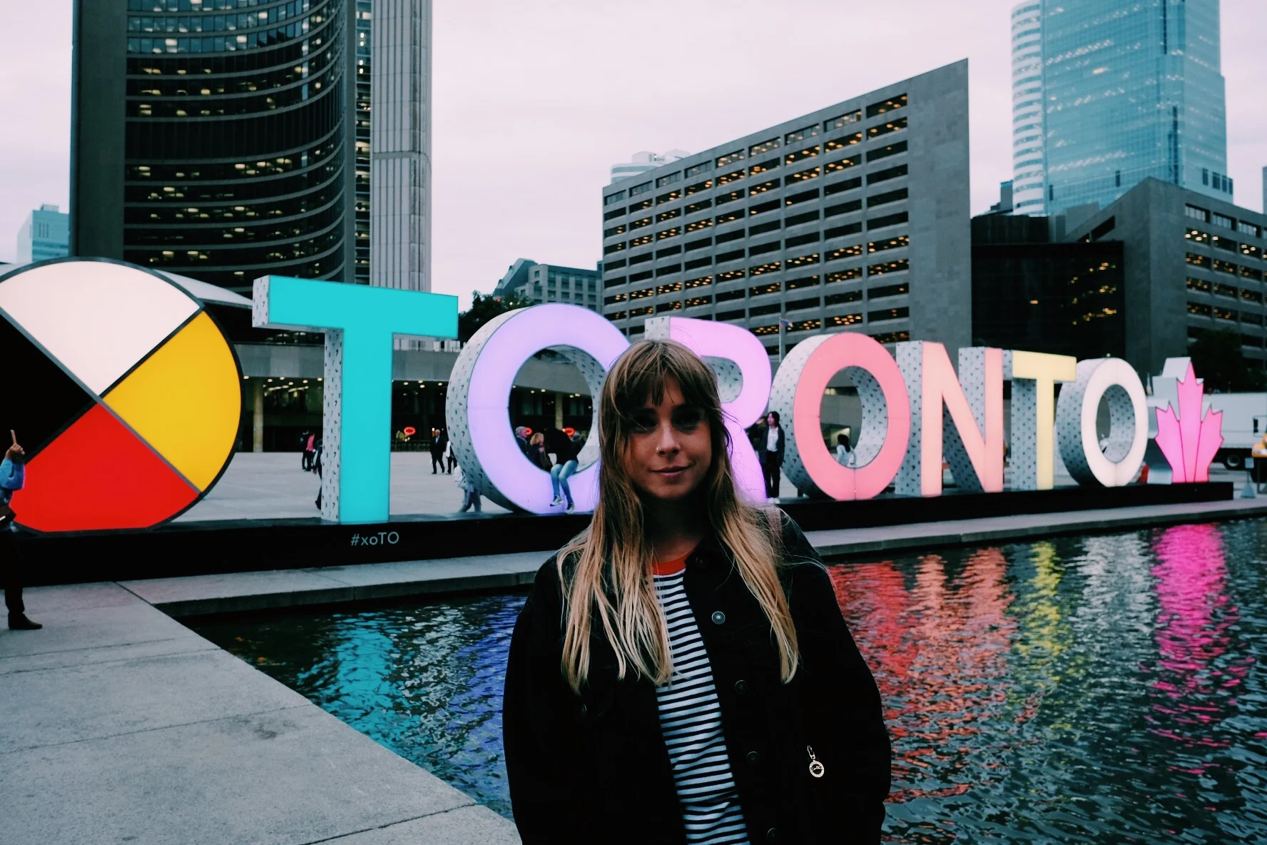 TORORONTO                                              43°42′N 79°24′O