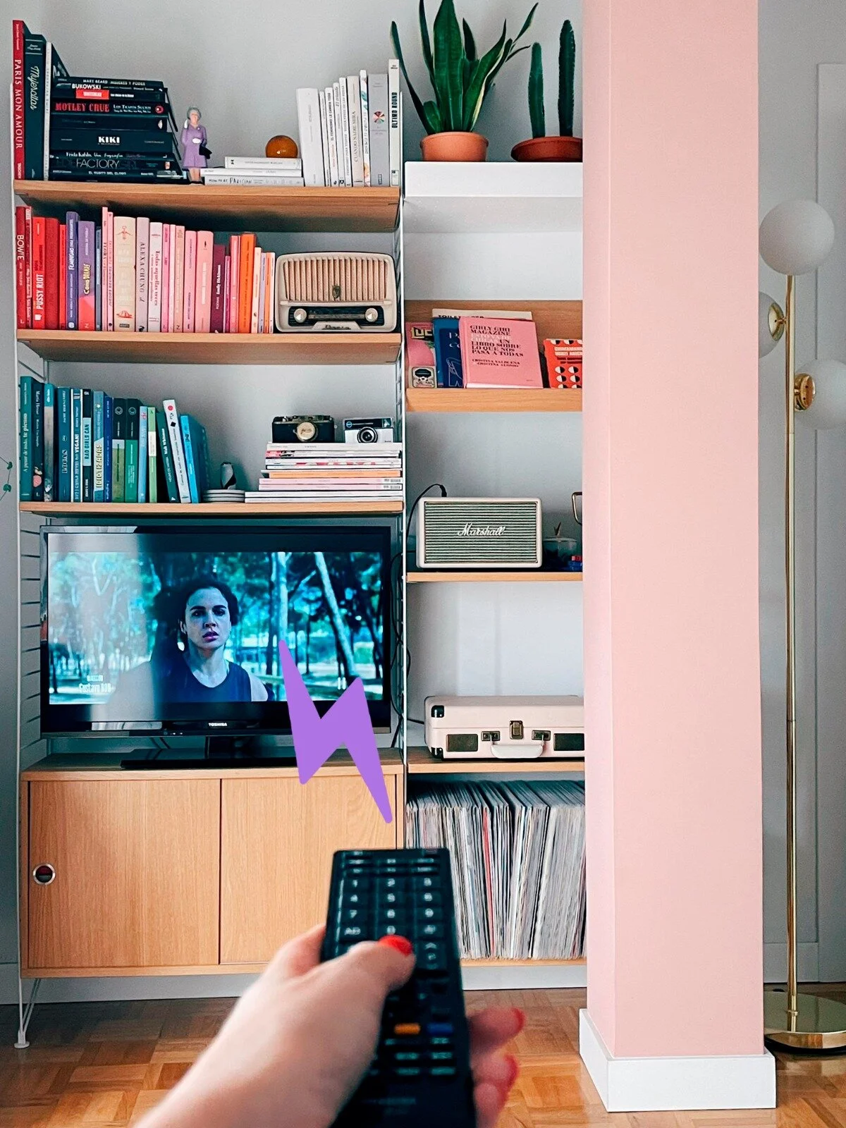 5 RAZONES POR LAS QUE (SÍ O SÍ) VER PAROT