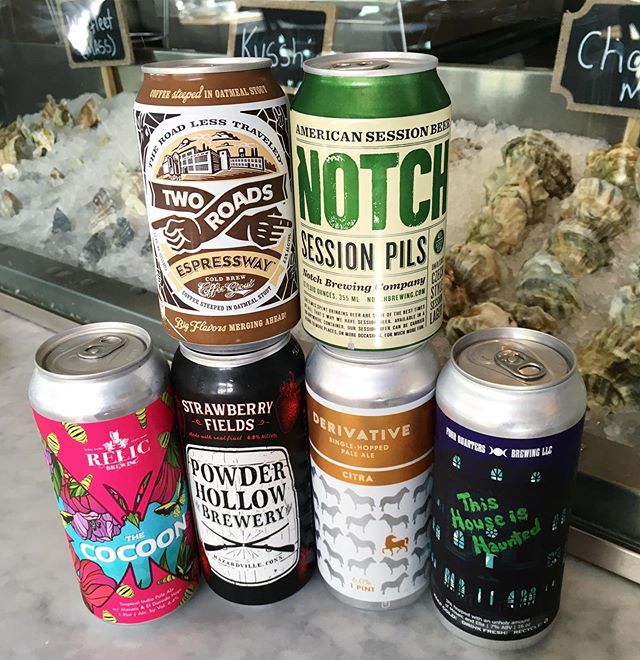 NEW CANS!!!
@relicbrewing #thecocoon @powderhollowbrewery #strawberryfields @proclamationale #derivative @4quartersbrew #thishouseishaunted @notchbrewing #sessionpils @tworoadsbrewing #expressway