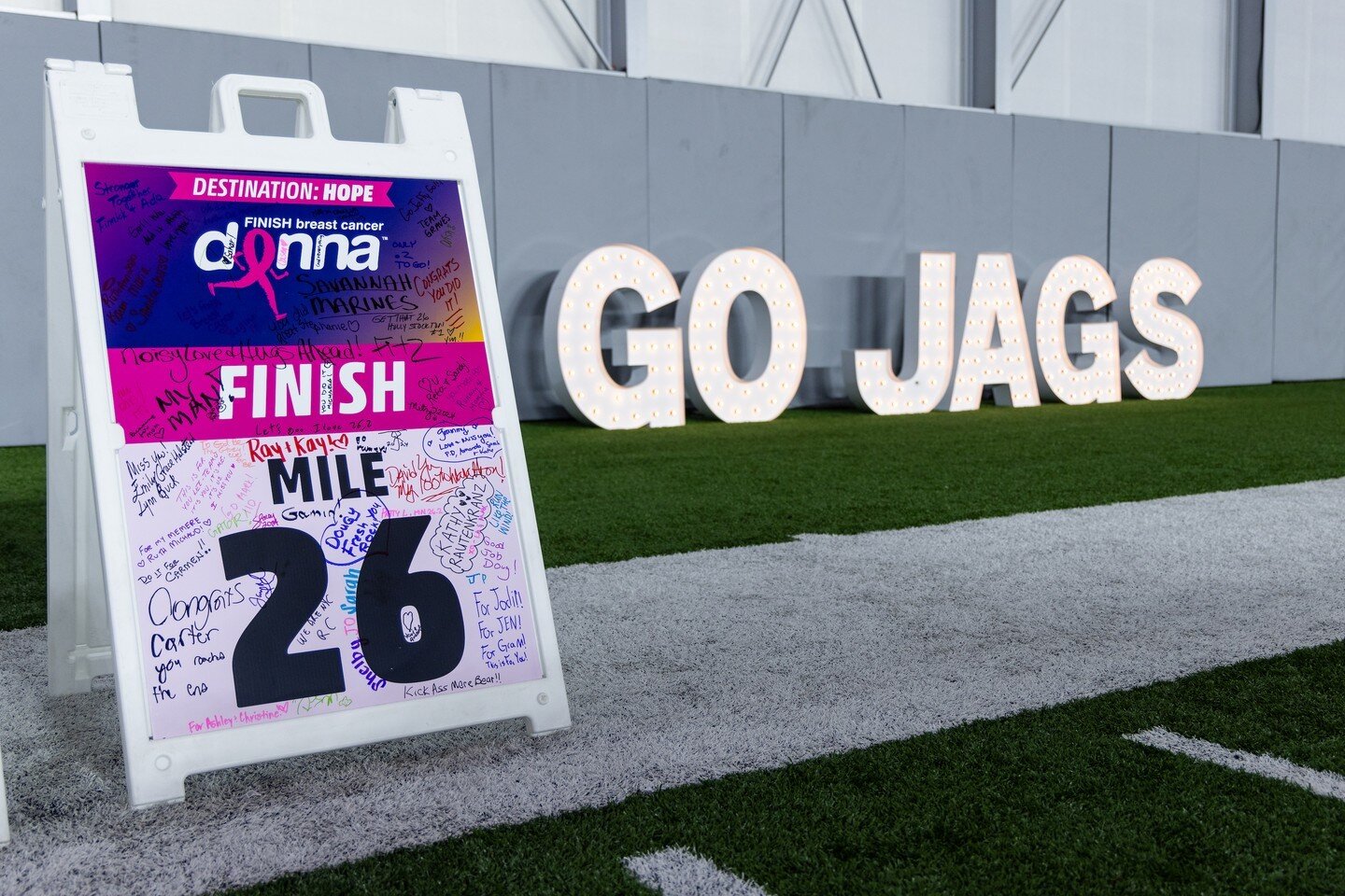 The DONNA Health &amp; Wellness Expo presented by the Jacksonville Jaguars &amp; Bold Events kicked off a weekend to remember! Congratulations to all of the runners that participated in the weekend's events! 💗

Visit the link in our bio to learn mor