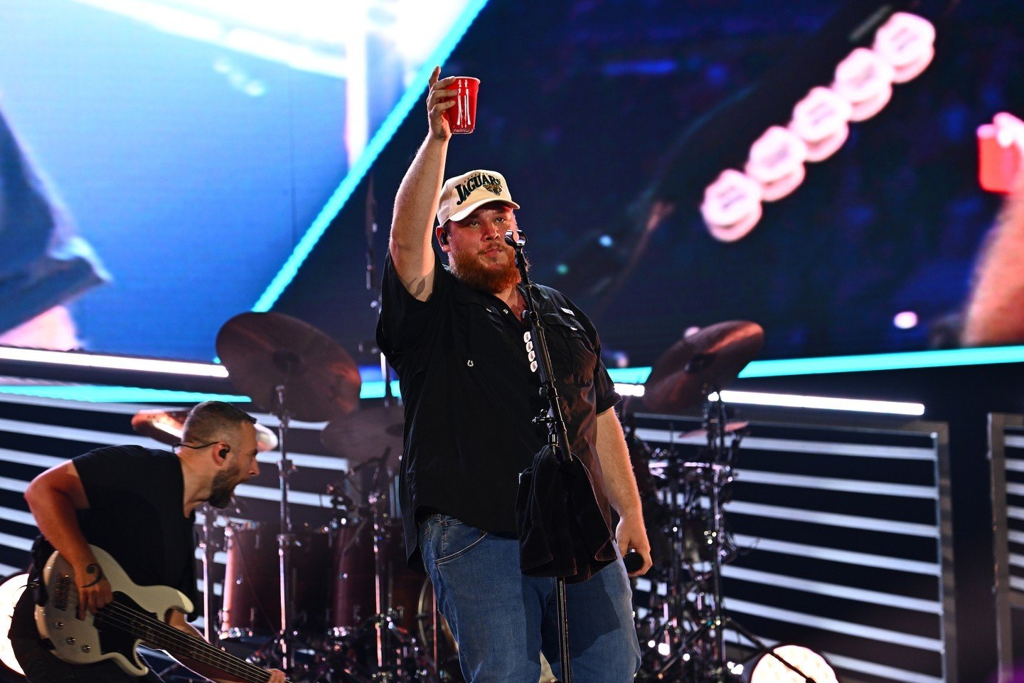 Cheers to an incredible first night of @LukeCombs at The Bank! Who's ready to run it back tomorrow night with 4 new opening acts + the Bootleggers Tailgate!

Don't have FOMO, get your tickets now at the link in our bio!

📸: Chris Condon