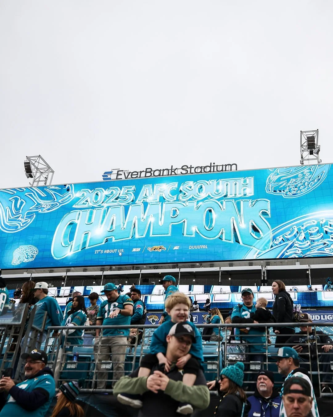 AFC South Champs at The &lsquo;Bank 🔒⬇️🏦