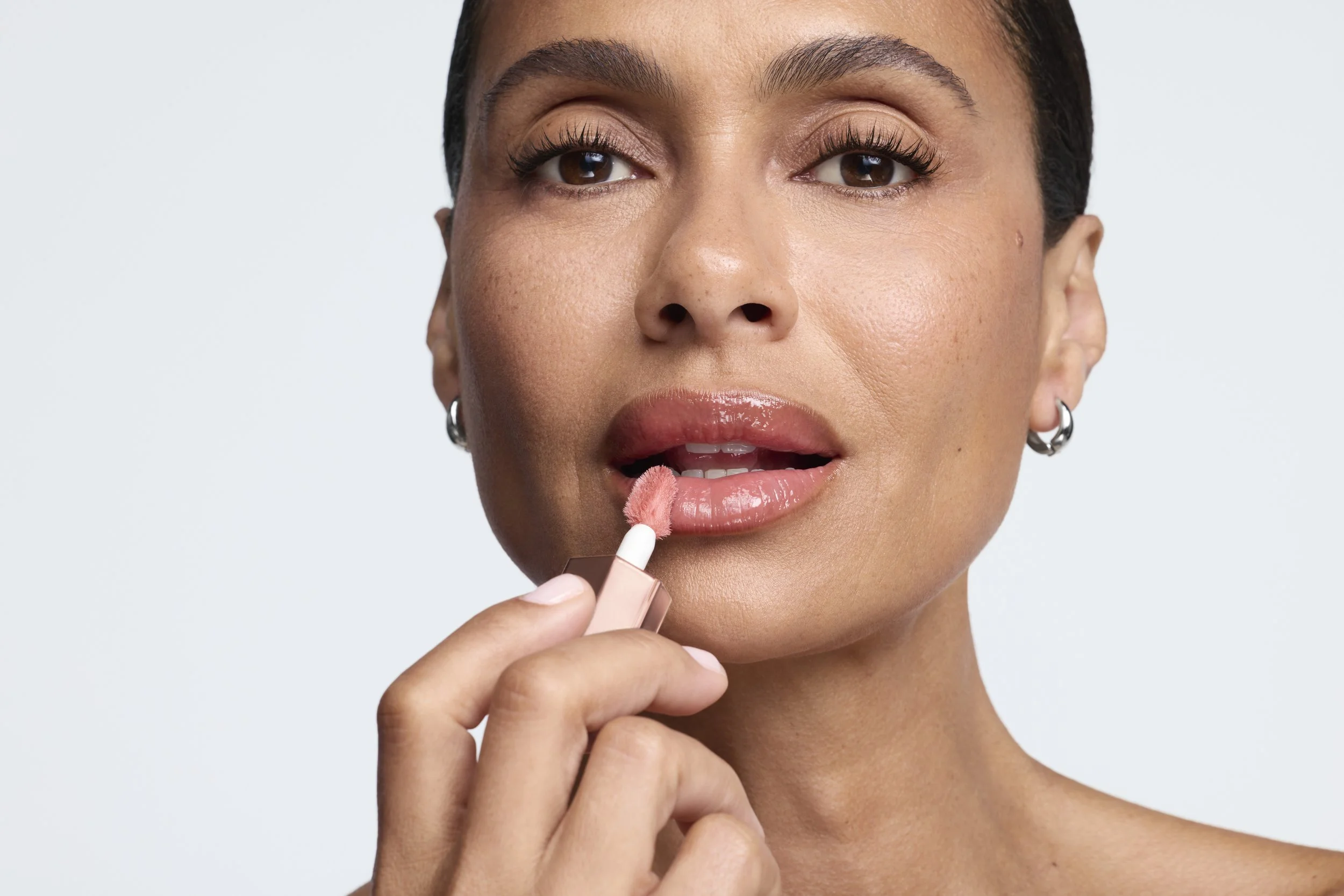 Shot3_LancomePromo_LipstickDay_JuicyTreat_Shakara_0265_v3_QC_R300.jpg