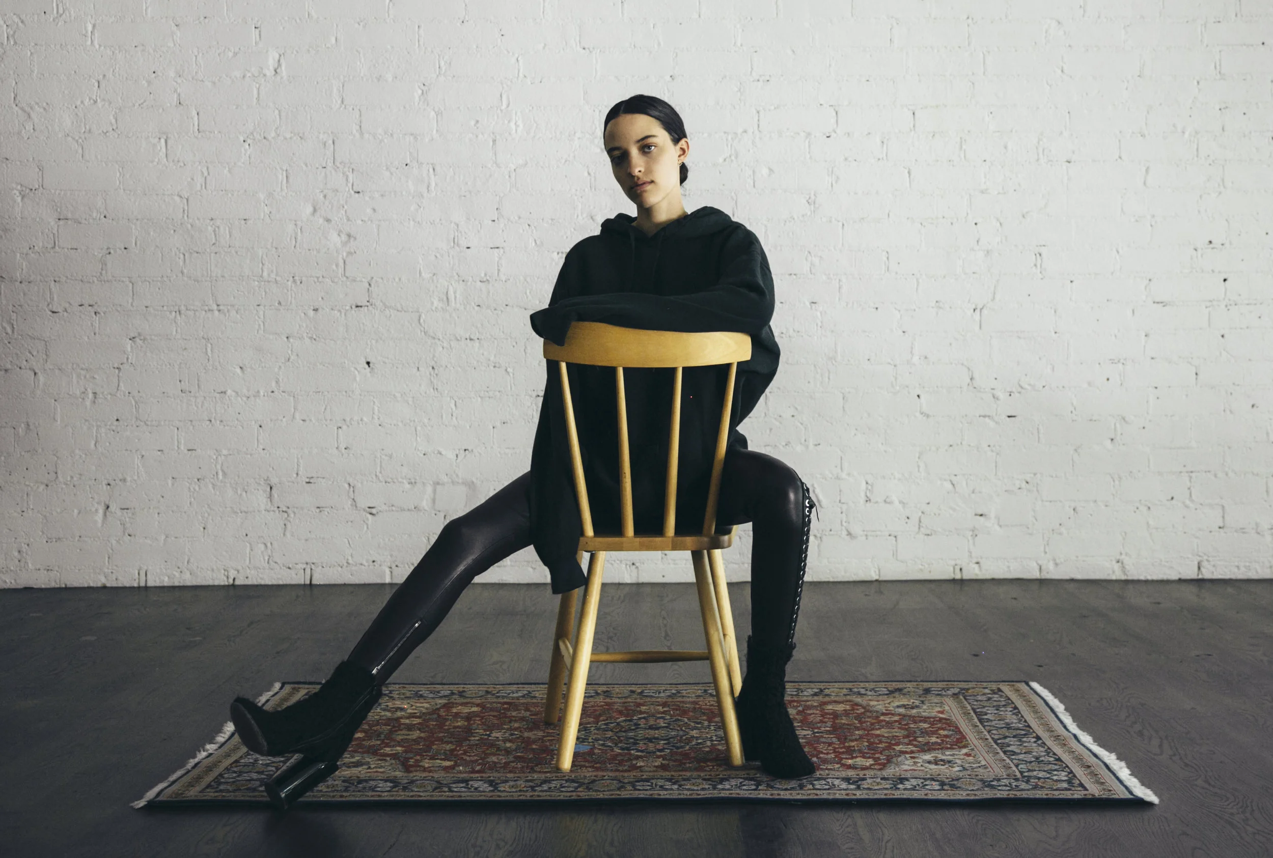 LEER GOLD Stylist: Noah Raf
