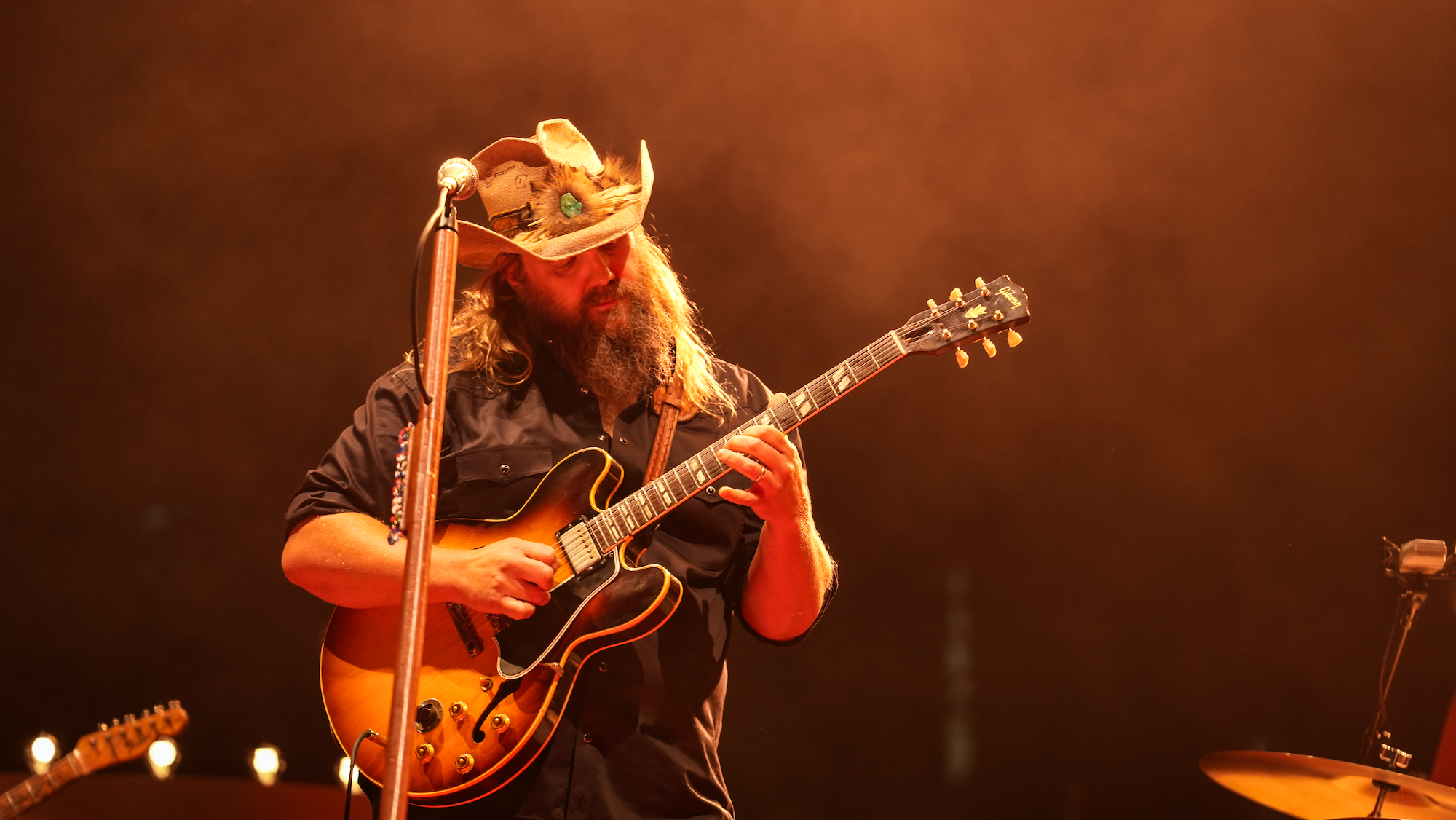 26ChrisStapleton_16 (1).png