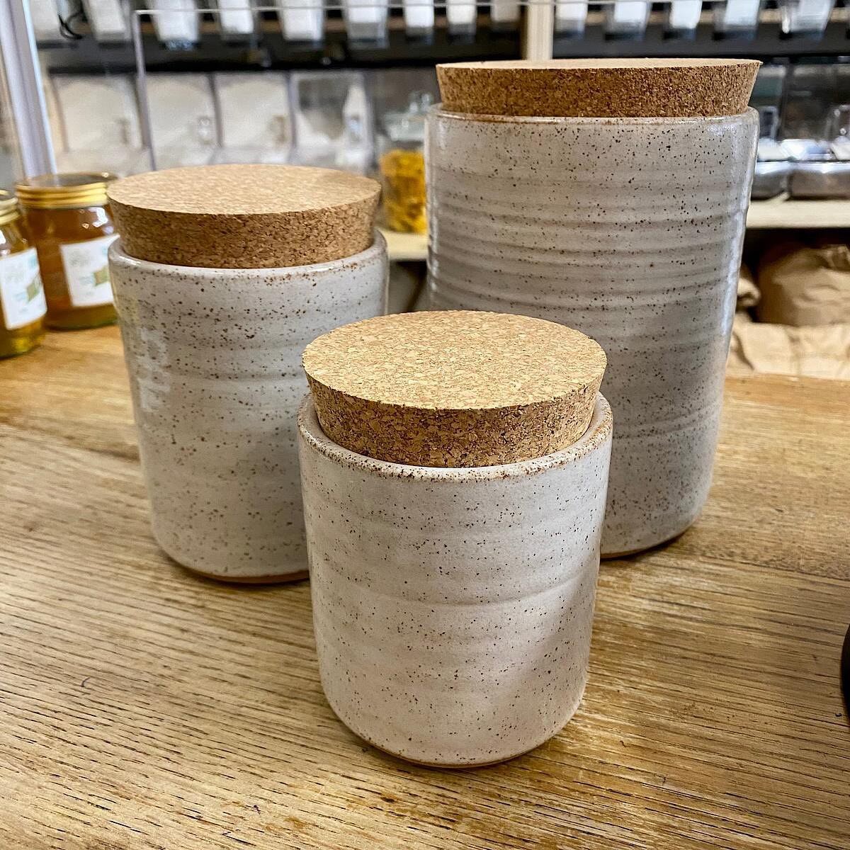 🌿 BUIRD STORAGE JARS 🌿
We&rsquo;re excited to share that we have a new product which we are making exclusively for @skopazerowasteplace in Wirksworth (big thanks to them for letting us share this photo too). 
We are making our storage jars in three