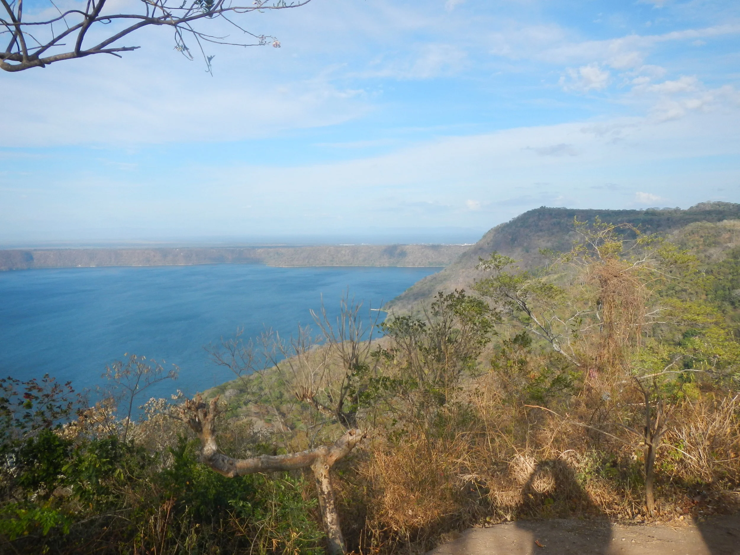 Laguna Apoyo (volcanic crater lake)