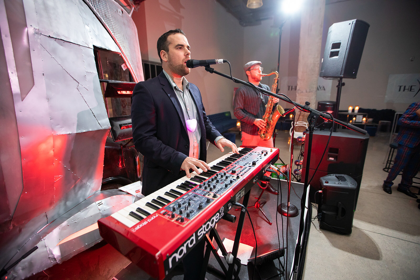 Toronto-photographer-wedding-yorkville-city-urban-burning-man-bride-groom-symes-portrait-party-dance