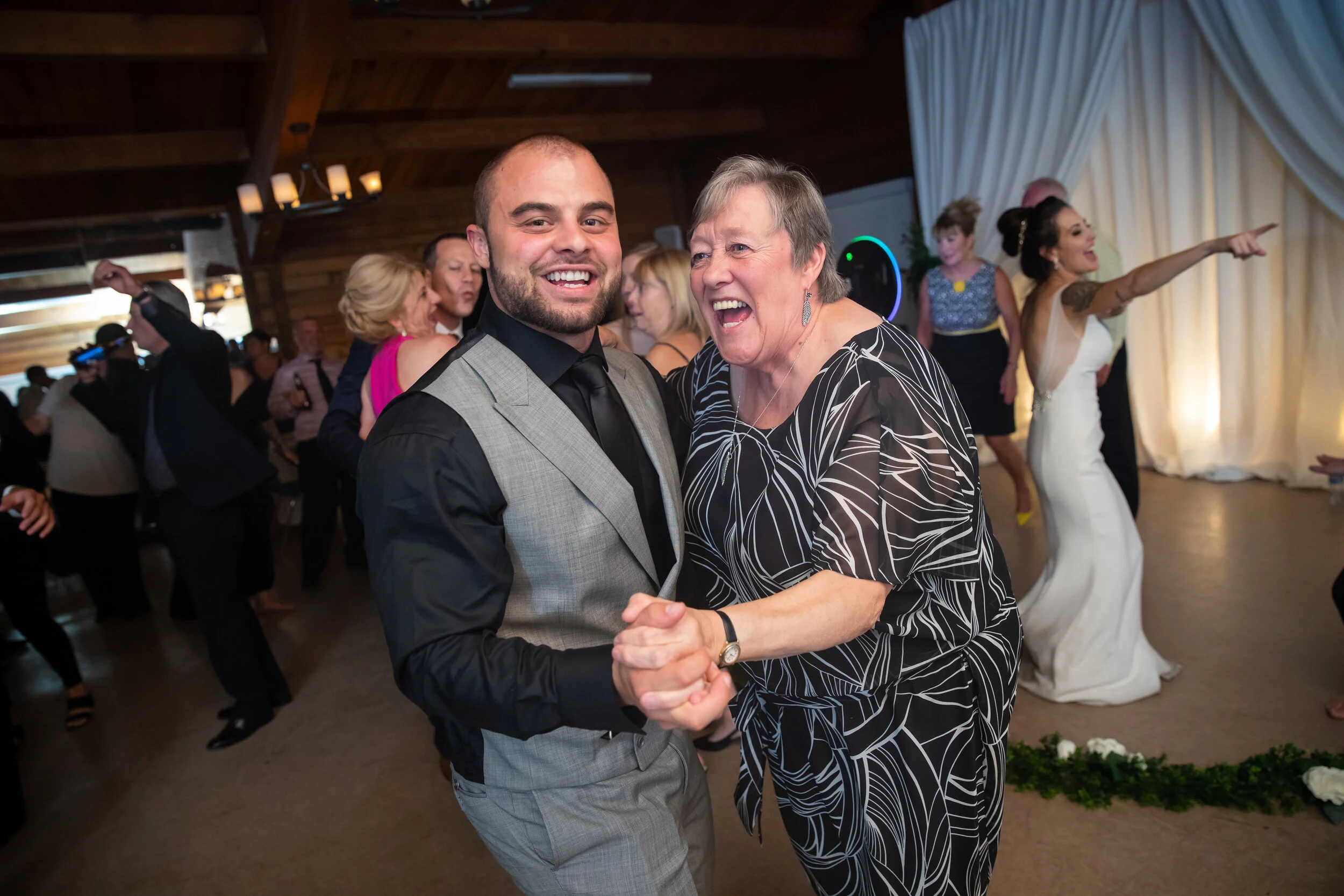 Toronto-Wedding-photographer-Bride-Groom-summer-forest-nature-pickering-tattoo-tattoos-reveal-details-heather-grey-suit-floral-music-sole-power-dancing