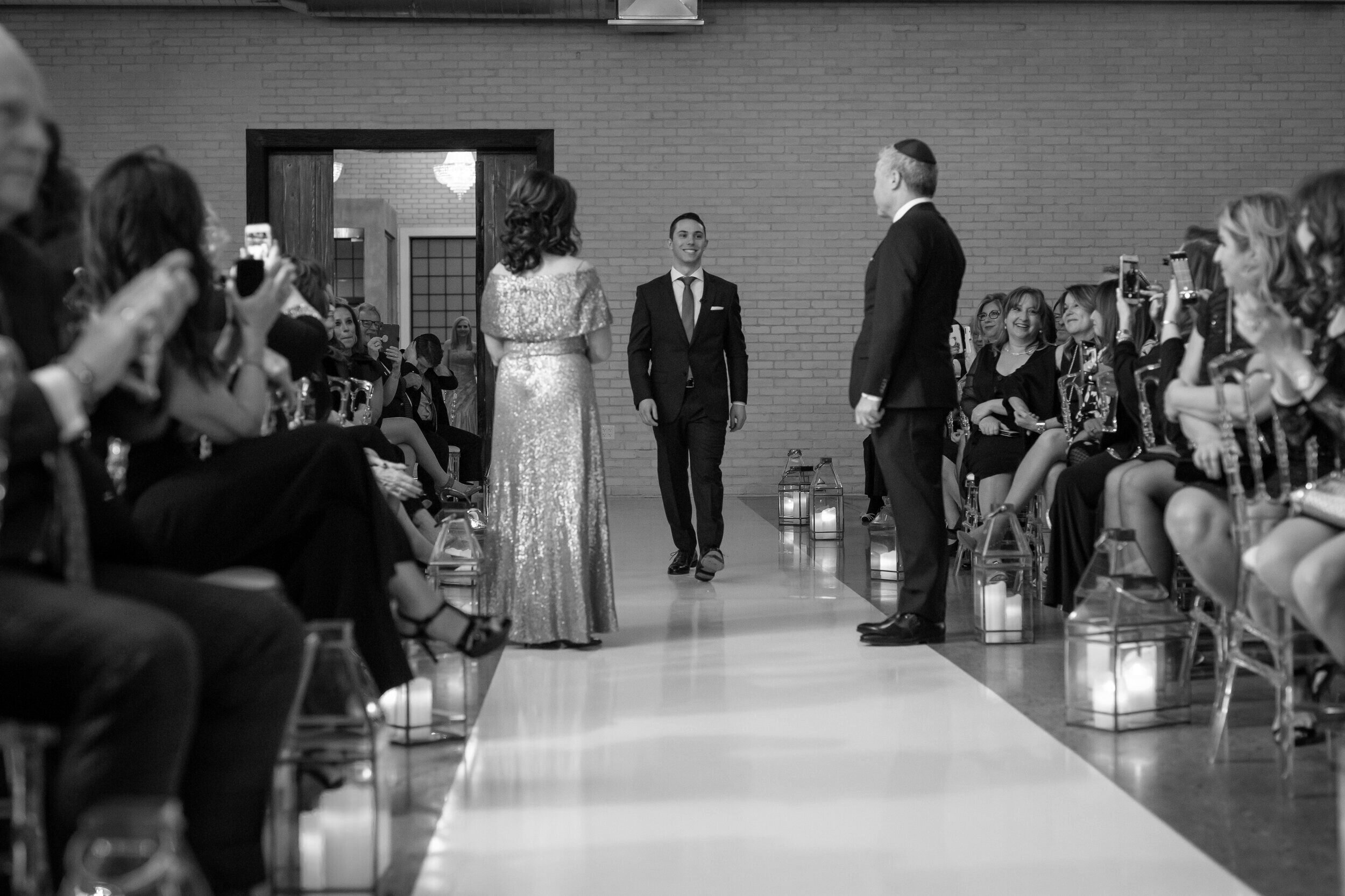 Toronto-wedding-photographer-wedding-EWG-eglinton-west-gallery-Esther-marcus-creations-by-gitta-big-ticket-bride-groom-timeless-journalistic