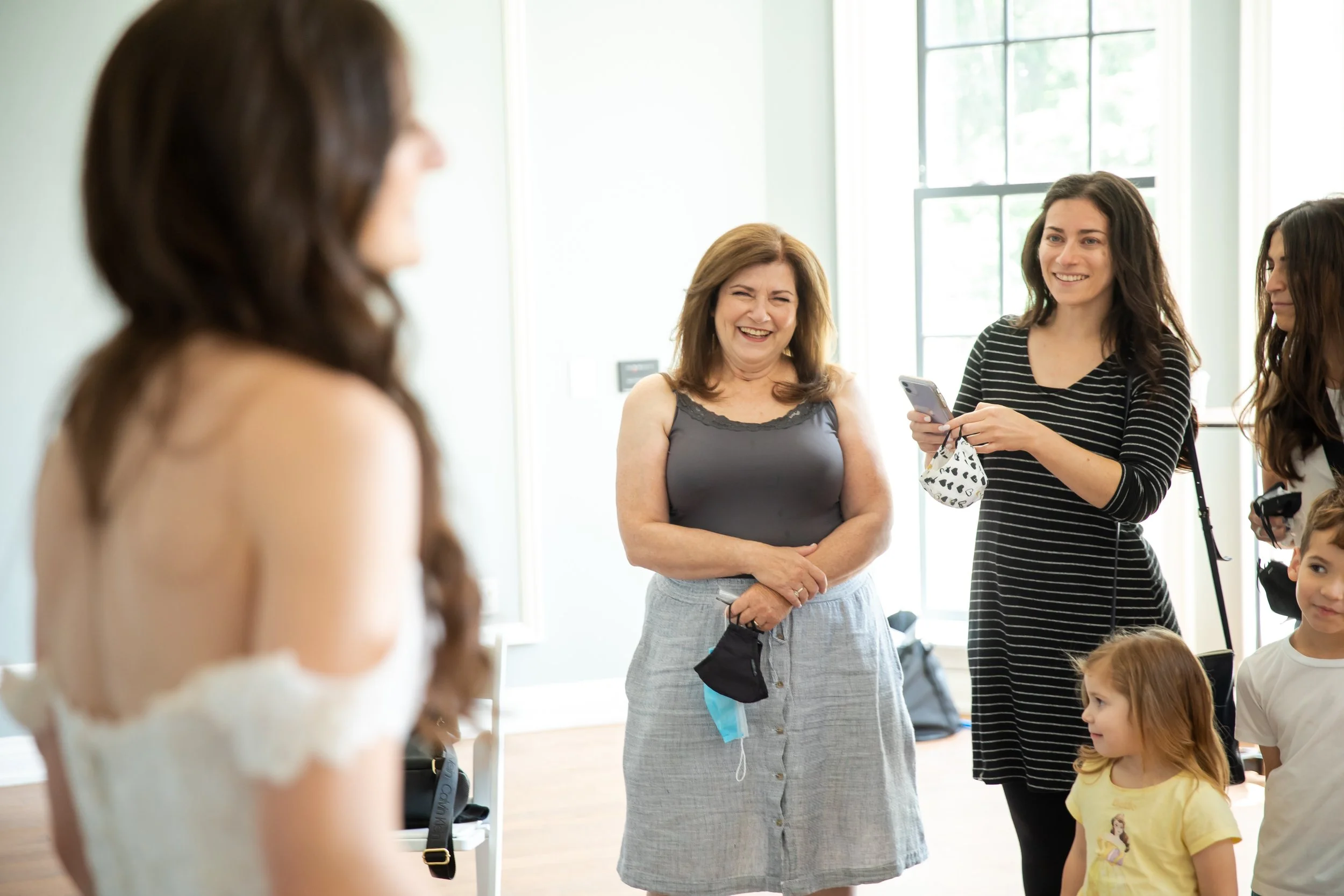 Toronto-gta-vaughan-wedding-photo-photographer-photography-summer-nature-estate-harding-water-front-melissa-baum-events-bride-groom-jewish-authentic-journalistic-documentary