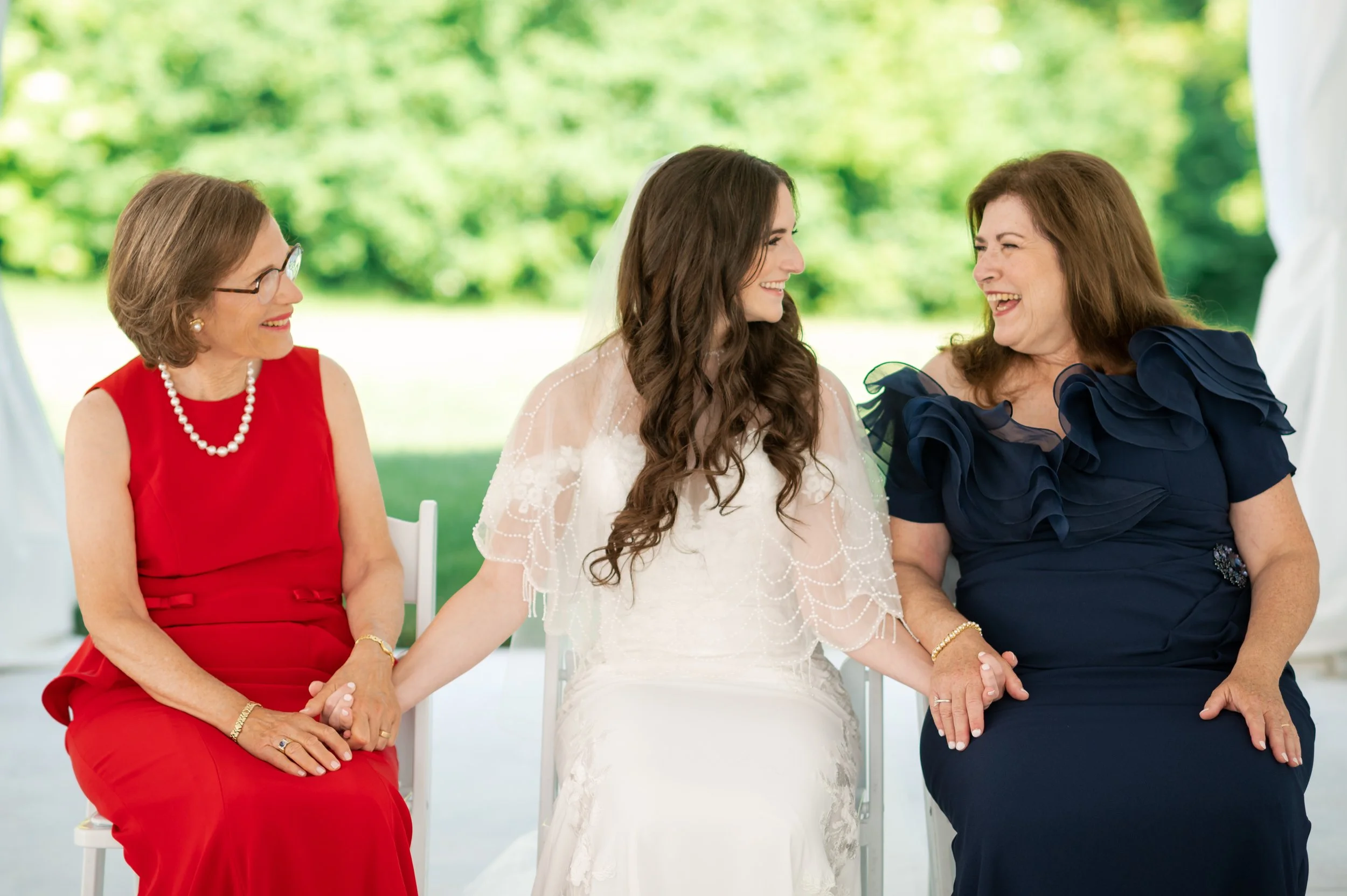 Toronto-gta-vaughan-wedding-photo-photographer-photography-summer-nature-estate-harding-water-front-melissa-baum-events-bride-groom-jewish-authentic-journalistic-documentary-ceremony-outdoor-minimony