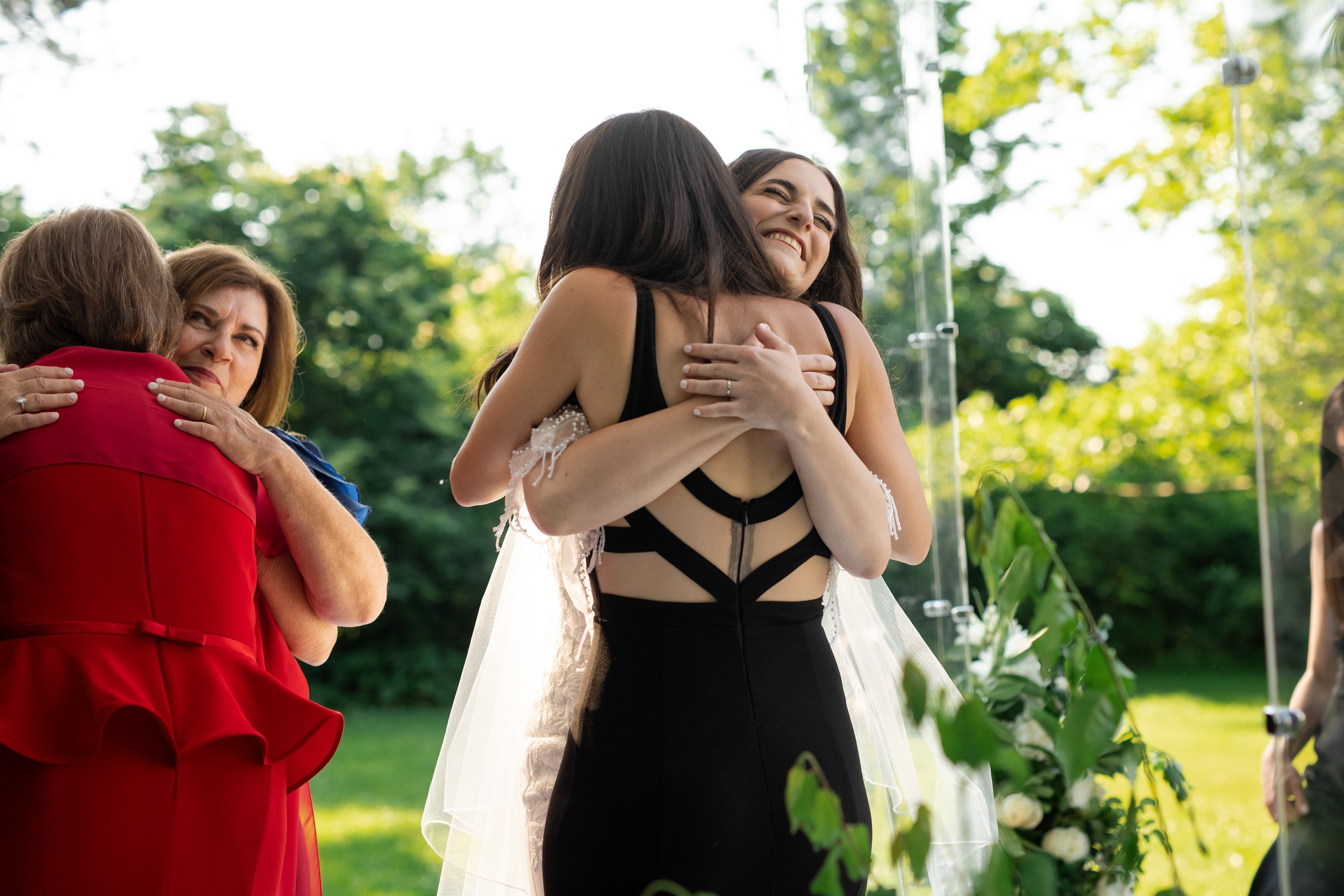 Toronto-gta-vaughan-wedding-photo-photographer-photography-summer-nature-estate-harding-water-front-melissa-baum-events-bride-groom-jewish-authentic-journalistic-documentary-ceremony-outdoor-minimony