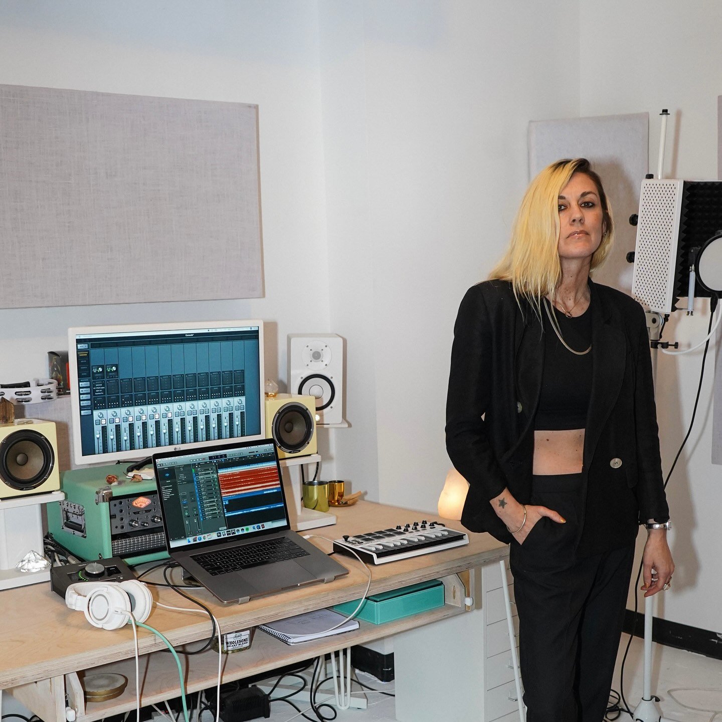 🎶🎛️ Want to see how a mix starts? I&rsquo;m going LIVE this Friday, May 28! 🎧✨

I&rsquo;ll be diving back into my mix session&mdash;picking up where I left off on last weeks livestream. I&rsquo;ll walk you through organizing stems in Pro Tools, ba