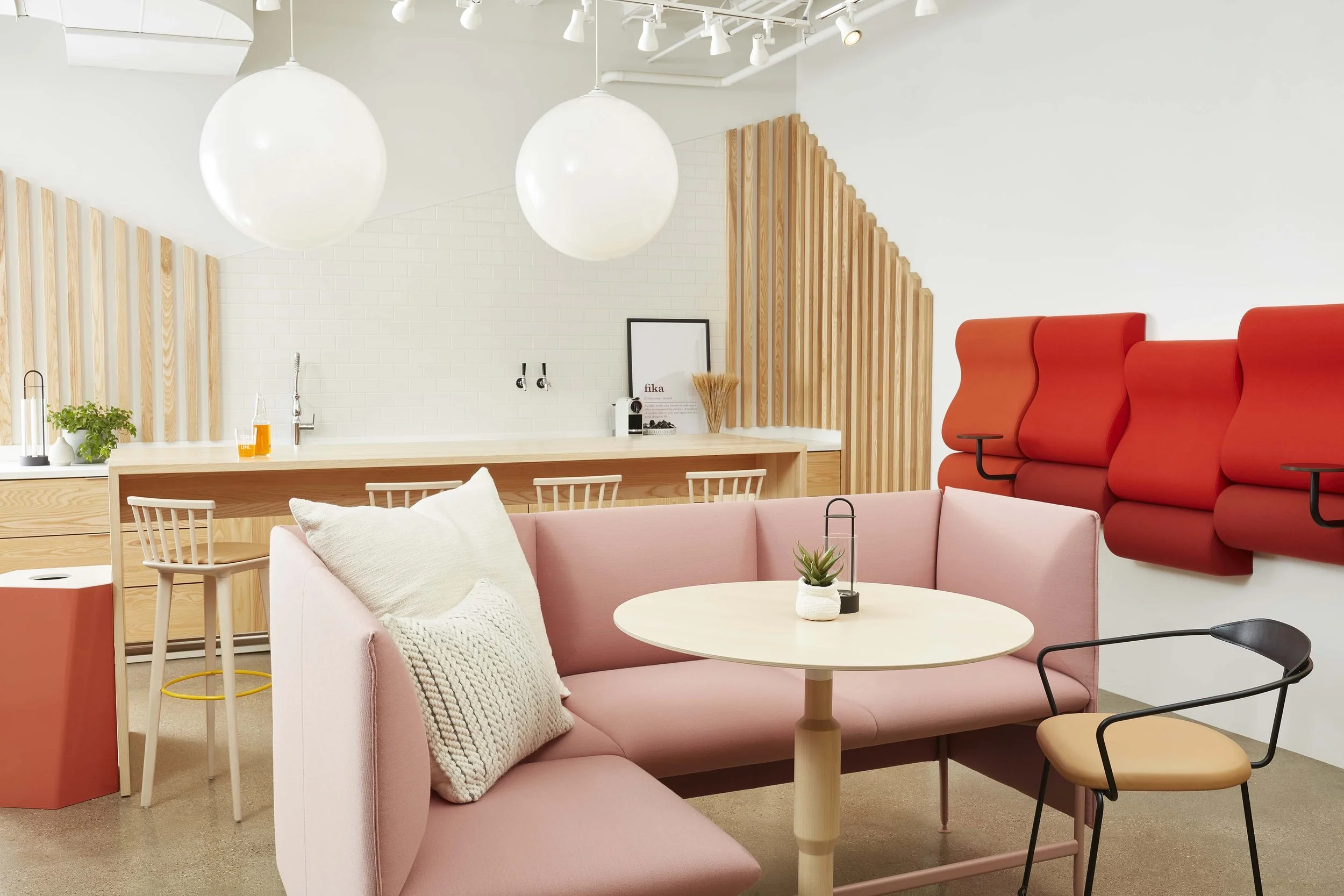 ScandinavianSpaces_ChicagoShowroom_Kitchen.jpg