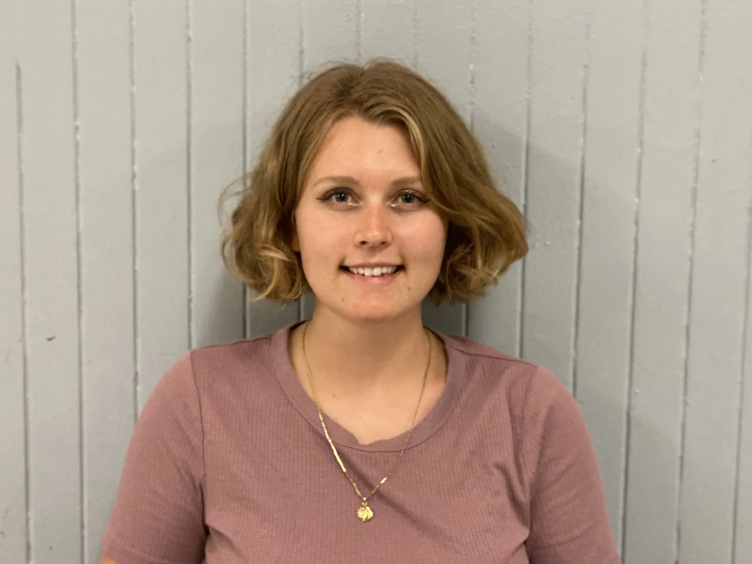  Simone (she/they)    Teacher / Sub   